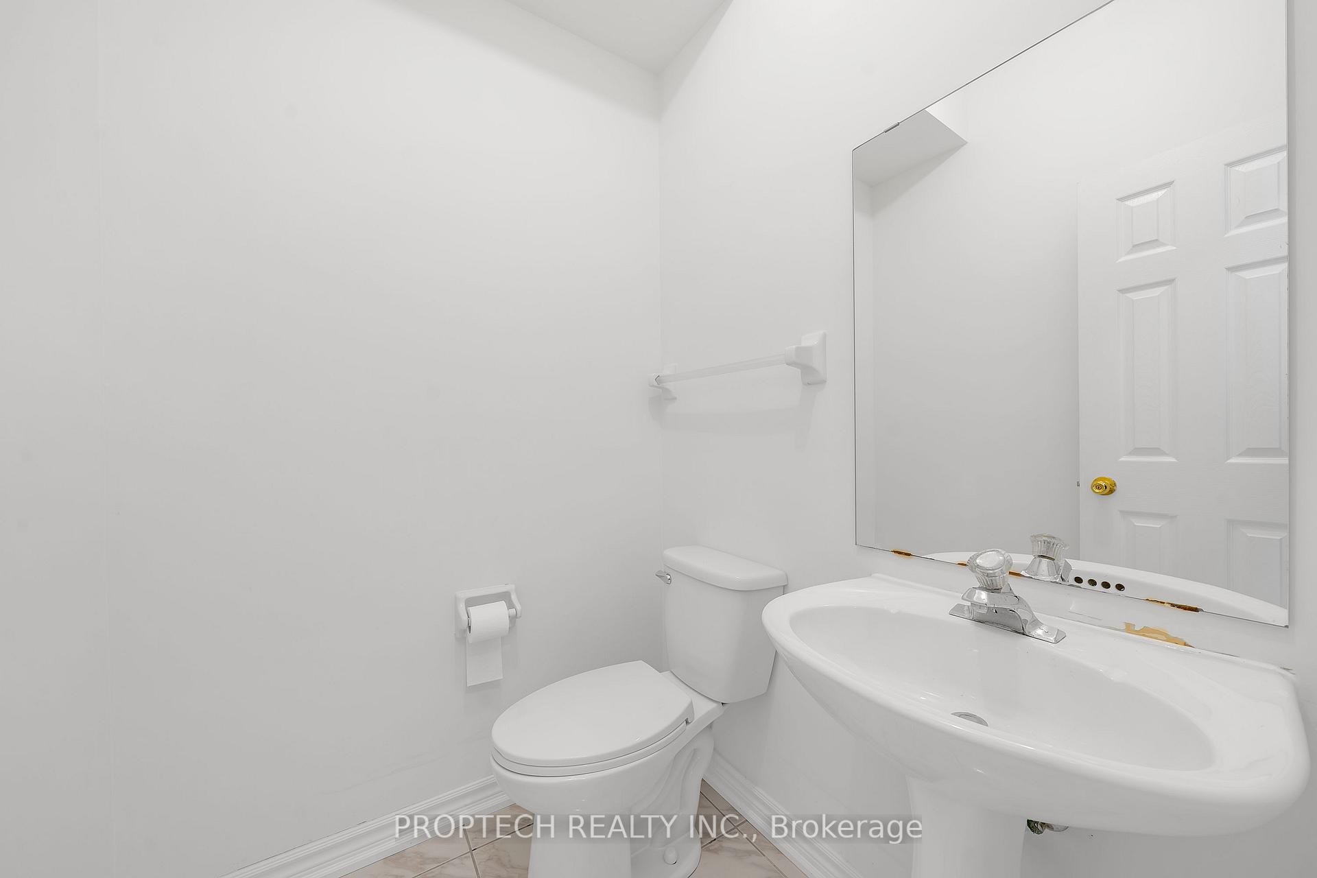 Photo 10 of 170 Milliken Meadows Drive, Markham, Milliken Mills West — HOMEH