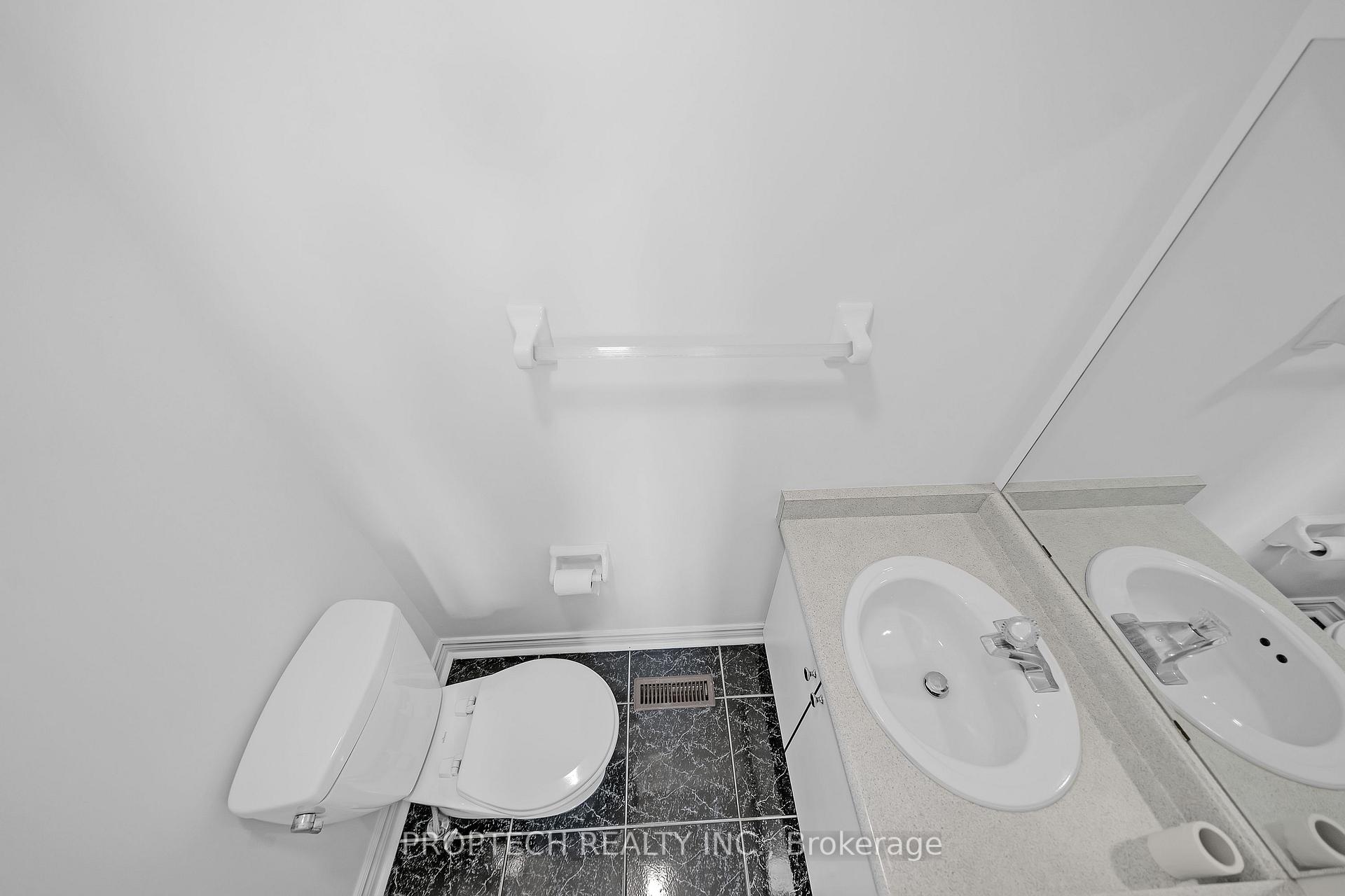 Photo 18 of 170 Milliken Meadows Drive, Markham, Milliken Mills West — HOMEH