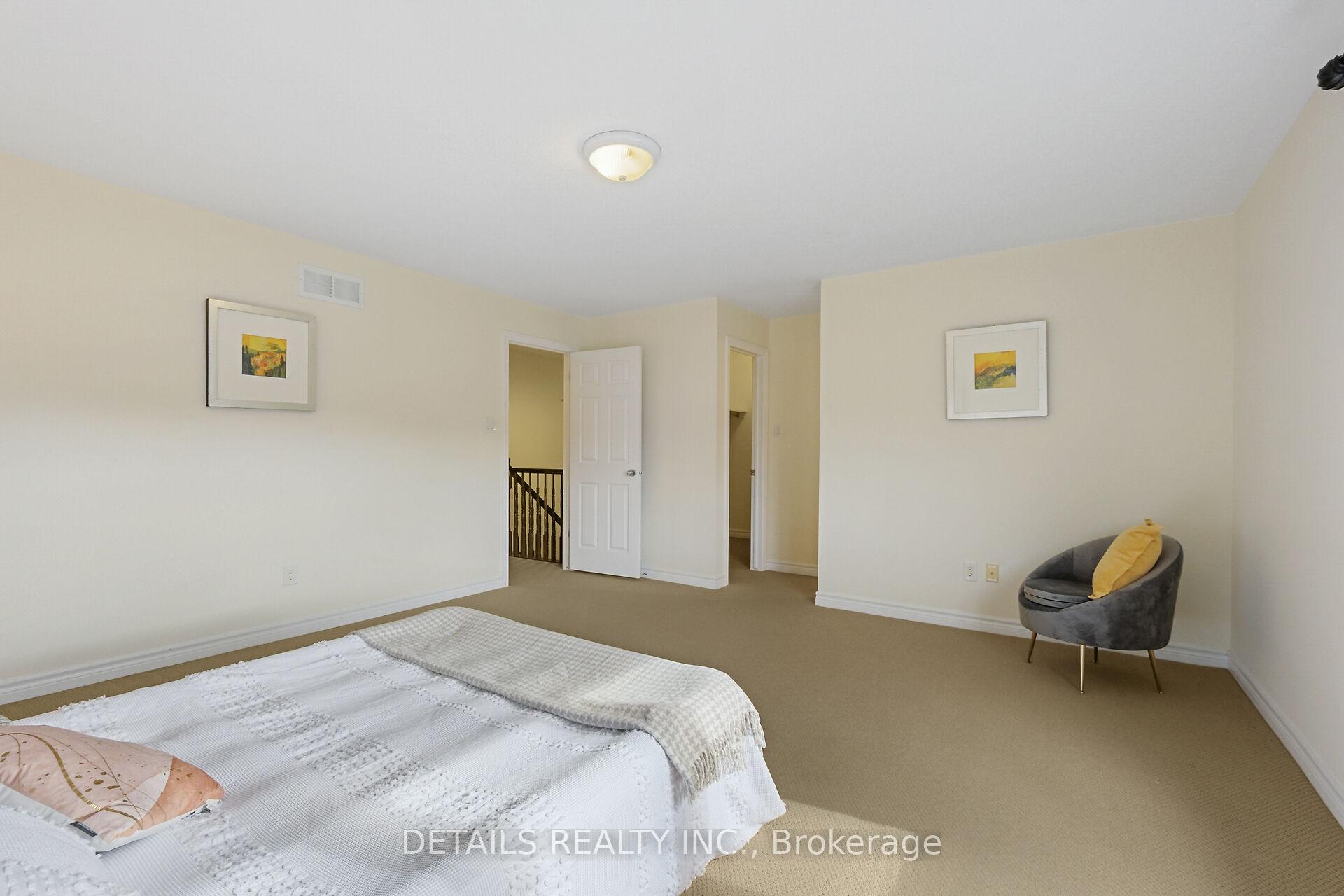 Photo 18 of 404 Abbeydale Circle, Ottawa, Kanata - Morgan's Grant/South March — HOMEH