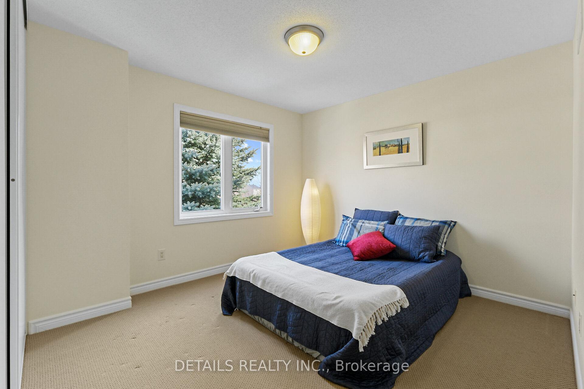 Photo 22 of 404 Abbeydale Circle, Ottawa, Kanata - Morgan's Grant/South March — HOMEH