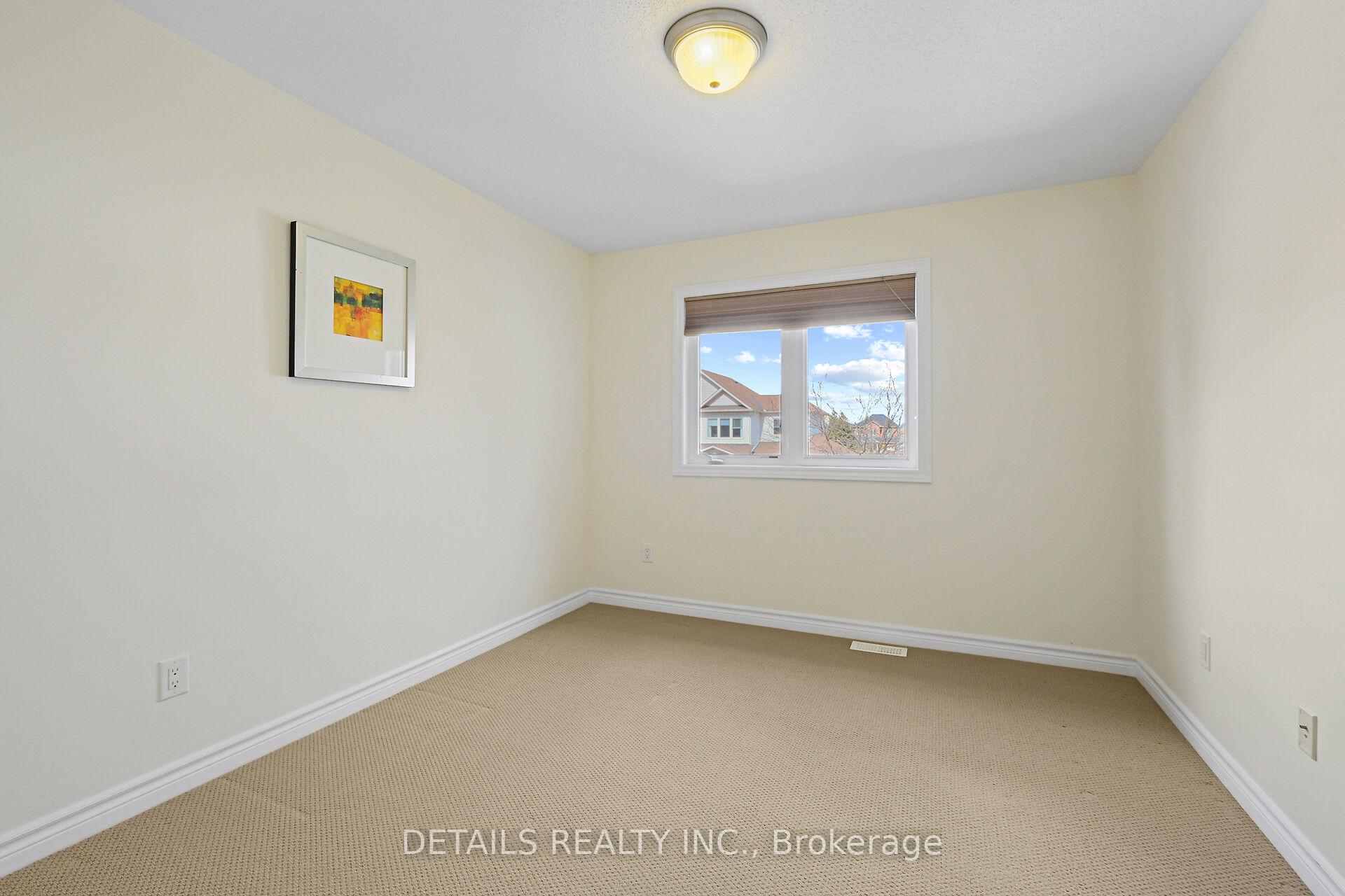 Photo 24 of 404 Abbeydale Circle, Ottawa, Kanata - Morgan's Grant/South March — HOMEH