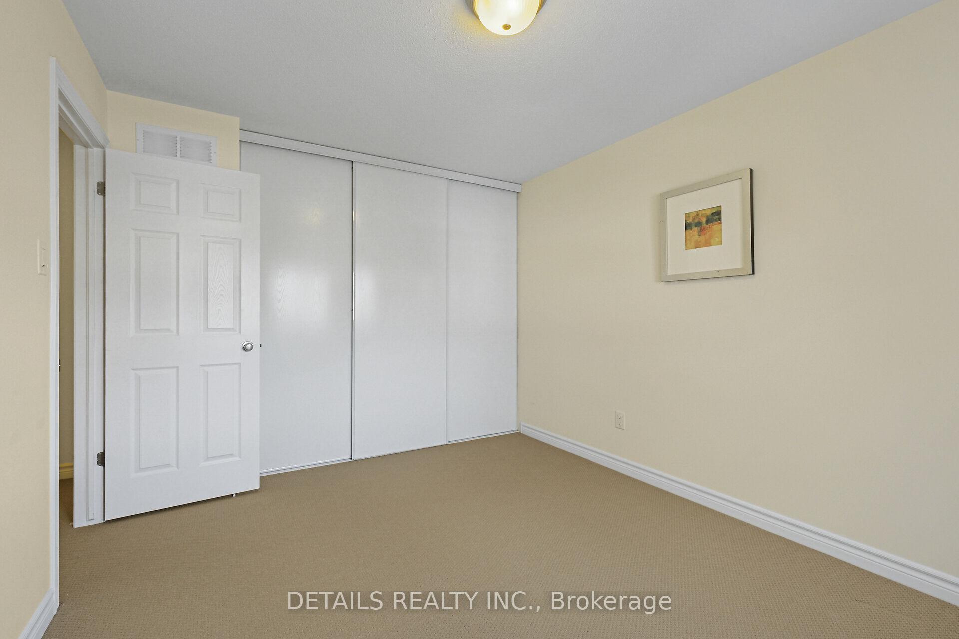 Photo 25 of 404 Abbeydale Circle, Ottawa, Kanata - Morgan's Grant/South March — HOMEH