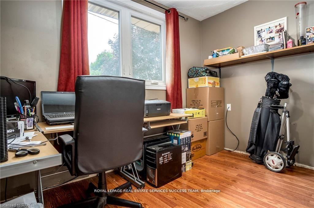 Photo 10 of Unit Upper, 119 Avondale Street, Hamilton, Crown Point — HOMEH