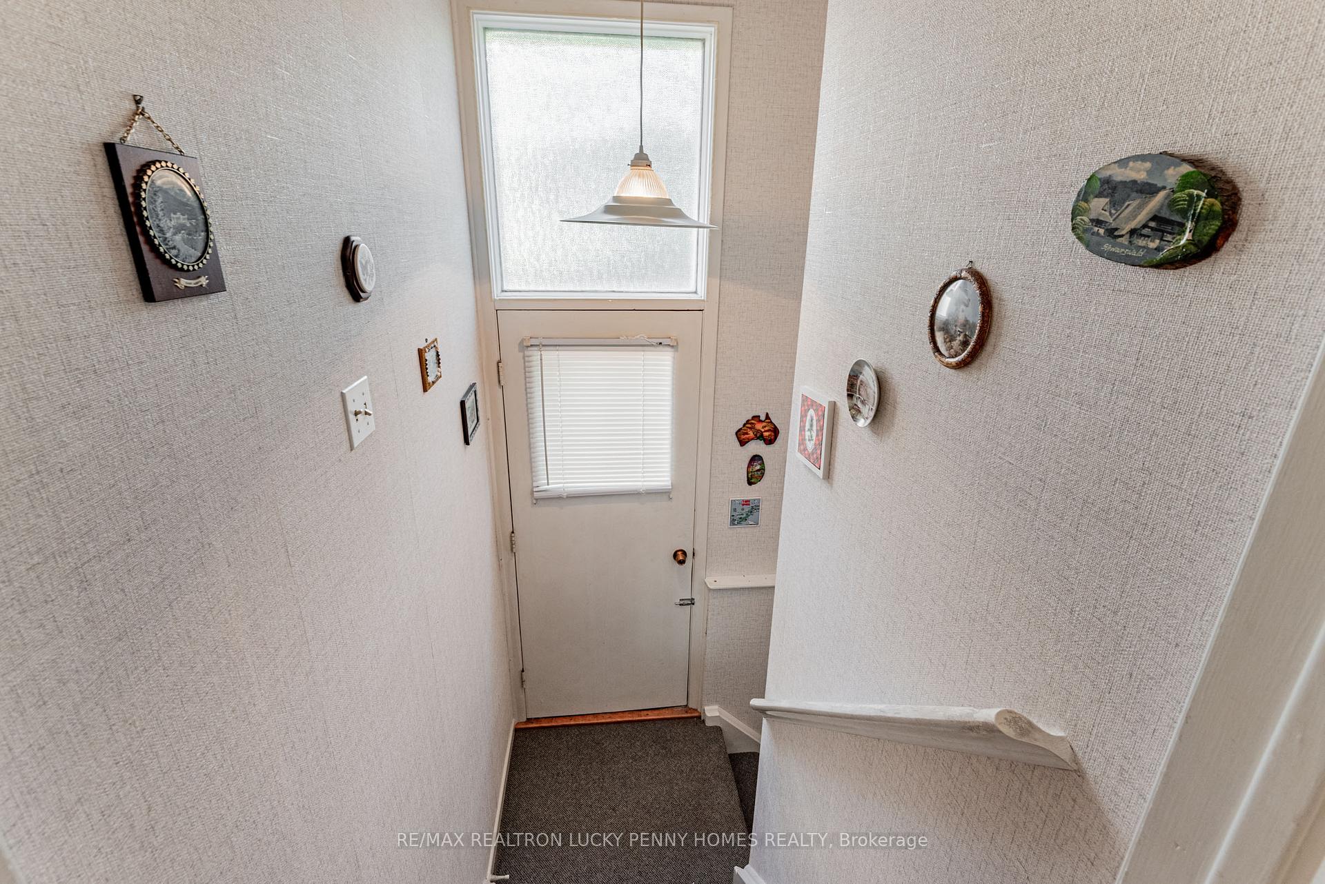 Photo 18 of 7 Friar Tuck Road, Markham, Bullock — HOMEH