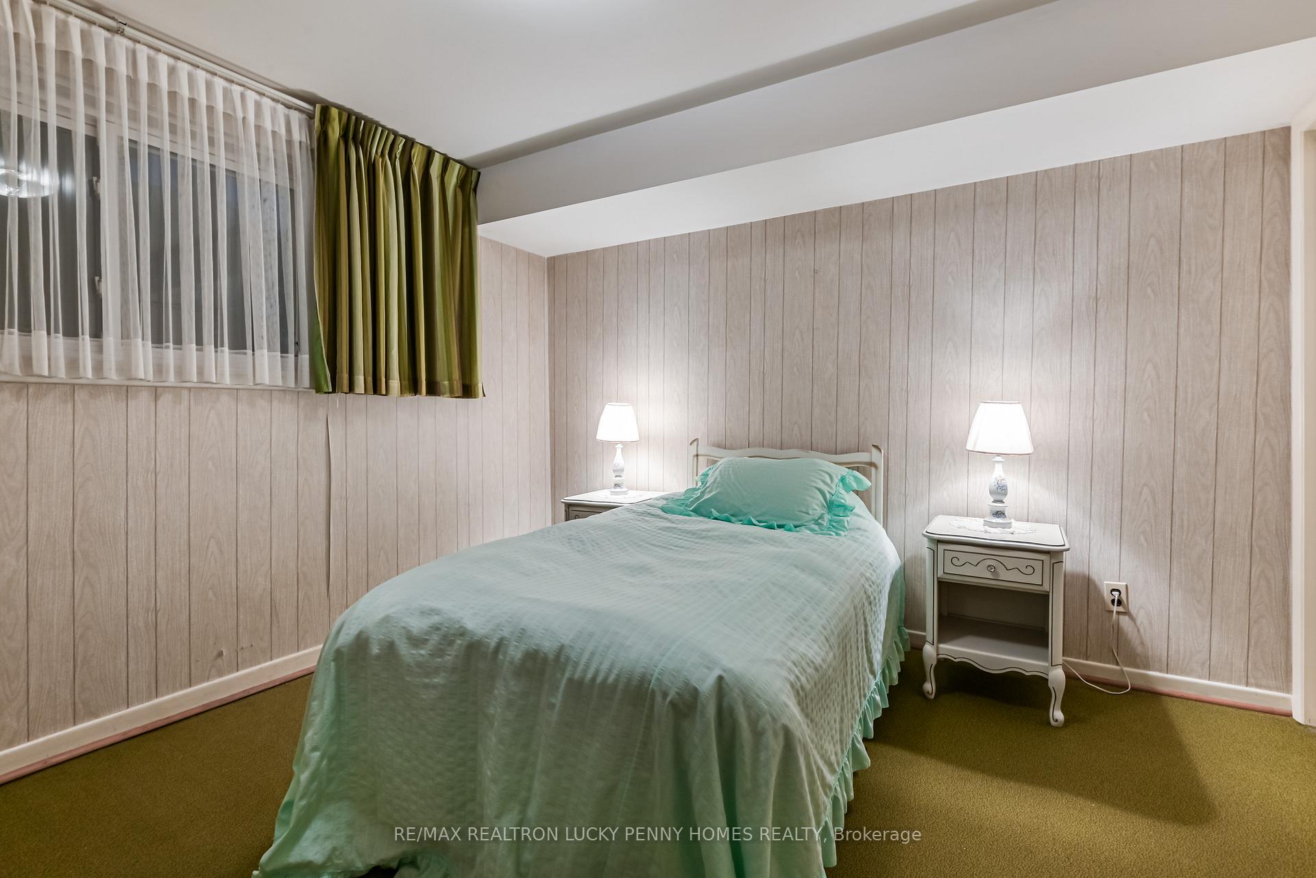 Photo 24 of 7 Friar Tuck Road, Markham, Bullock — HOMEH