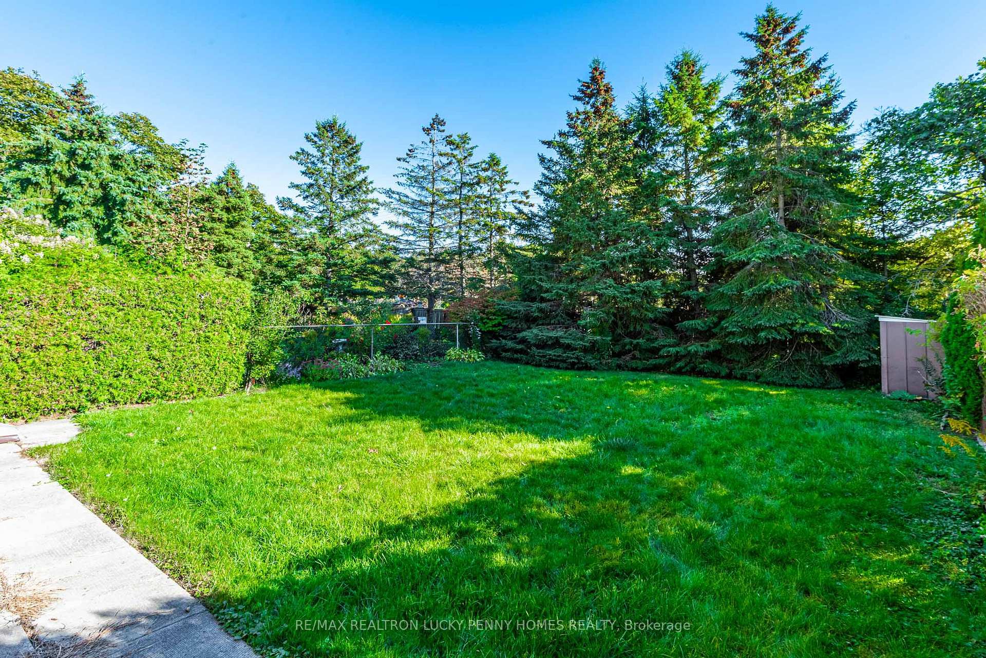 Photo 28 of 7 Friar Tuck Road, Markham, Bullock — HOMEH