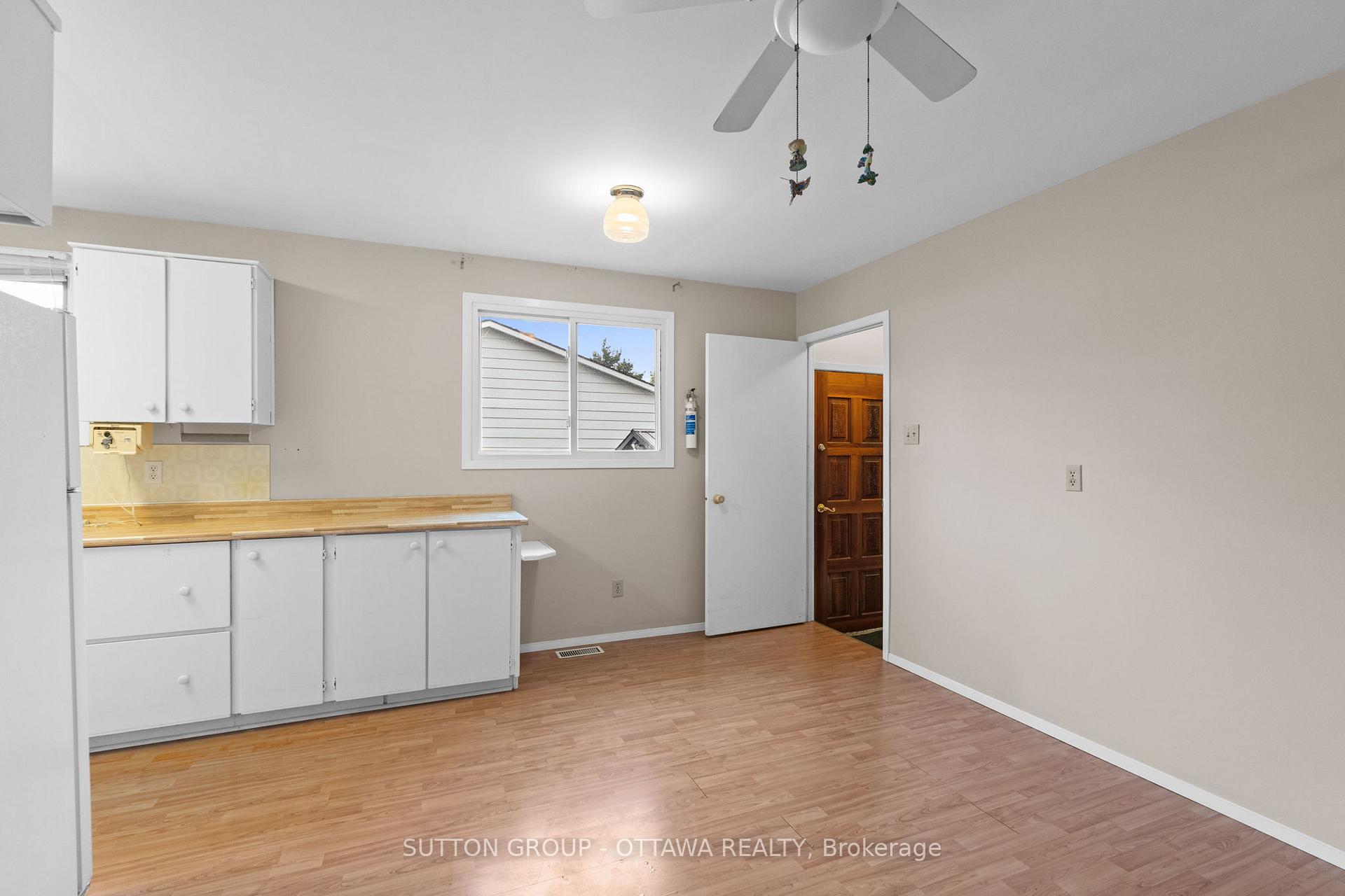 Photo 12 of 69 Glamorgan Drive, Ottawa, Kanata - Glencairn/Hazeldean — HOMEH