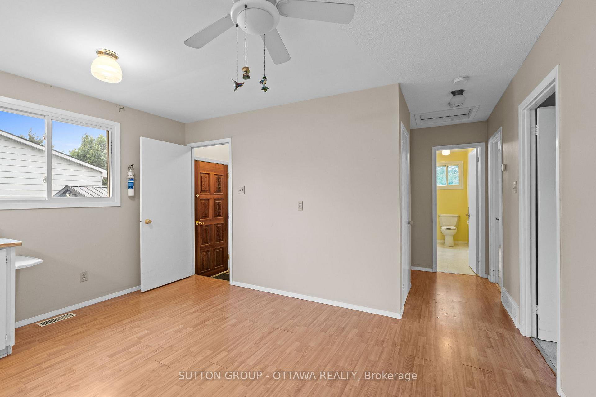 Photo 13 of 69 Glamorgan Drive, Ottawa, Kanata - Glencairn/Hazeldean — HOMEH