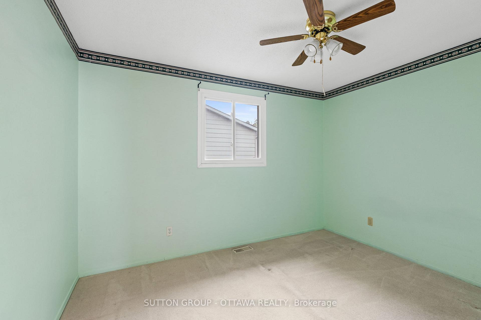 Photo 15 of 69 Glamorgan Drive, Ottawa, Kanata - Glencairn/Hazeldean — HOMEH