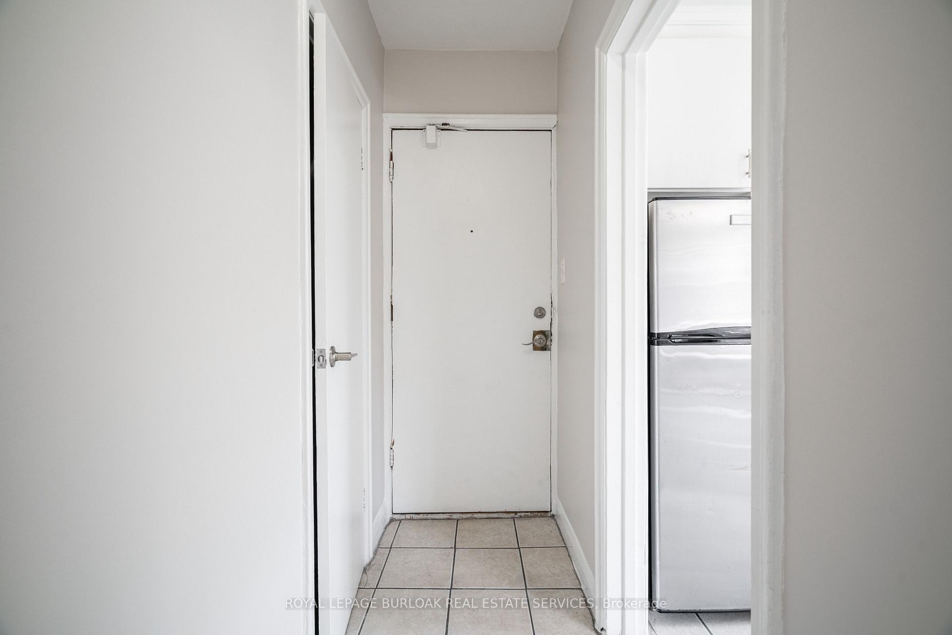 Photo 2 of Unit 5, 3 Webber Avenue, Hamilton, Stinson — HOMEH