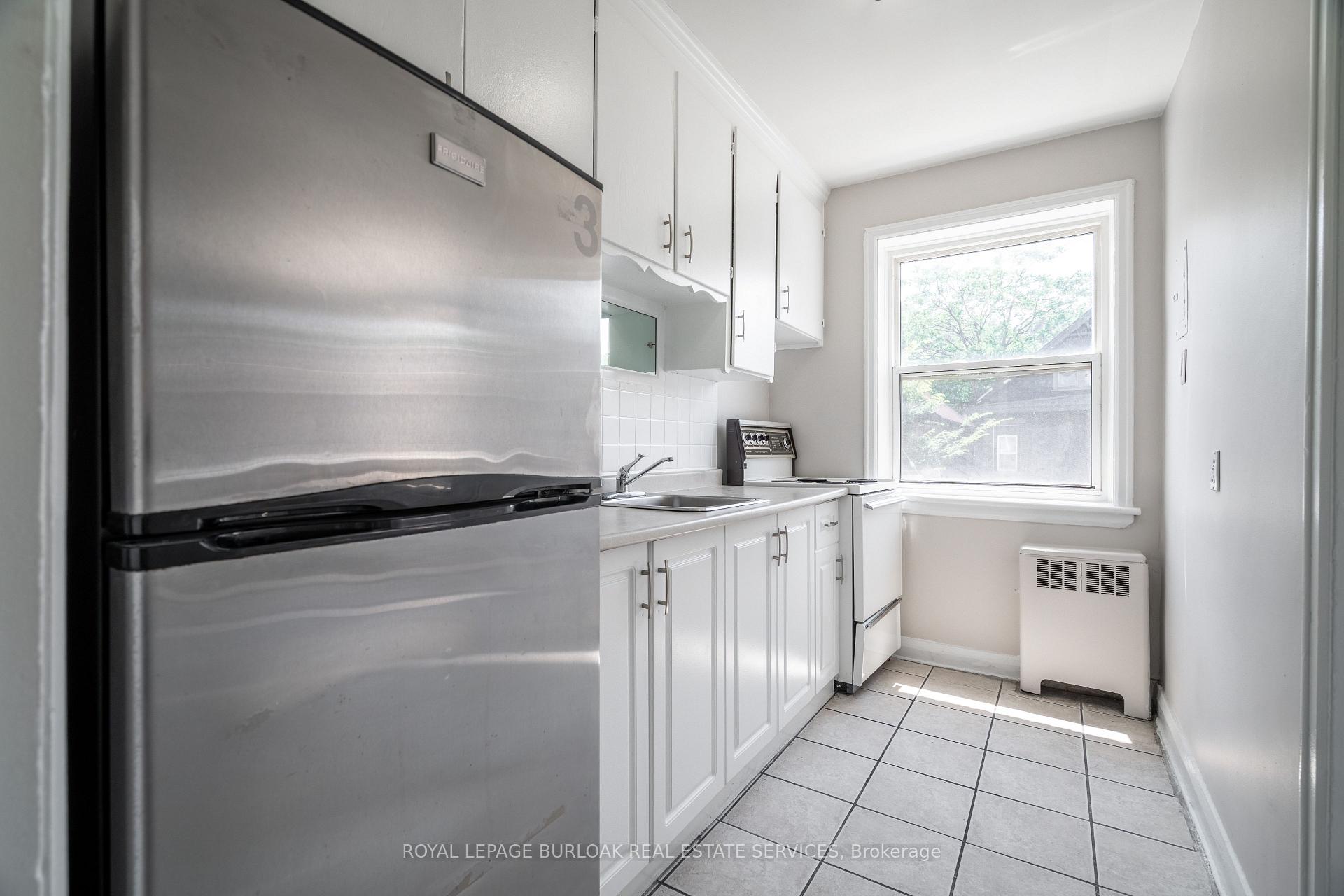 Photo 3 of Unit 5, 3 Webber Avenue, Hamilton, Stinson — HOMEH
