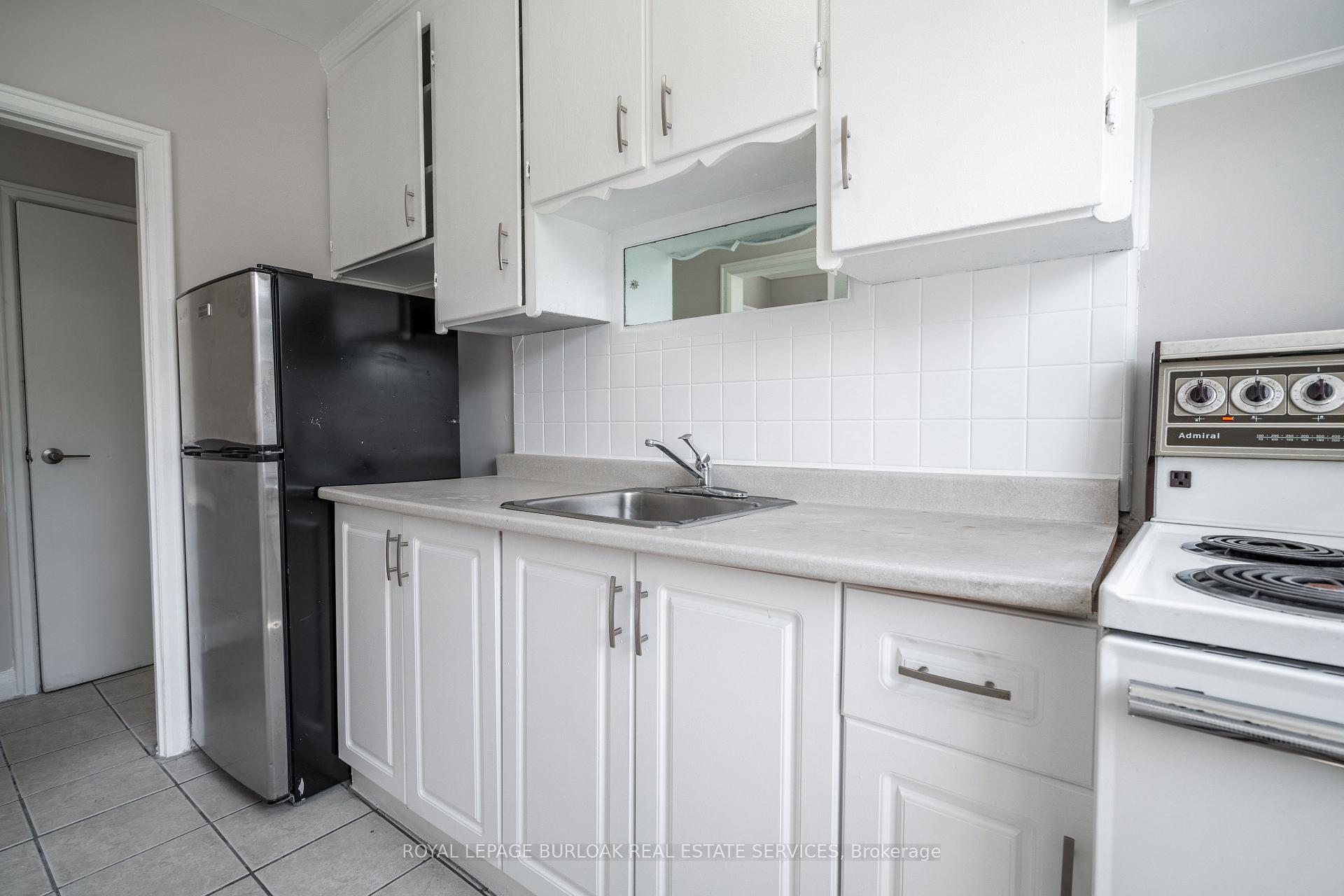 Photo 5 of Unit 5, 3 Webber Avenue, Hamilton, Stinson — HOMEH