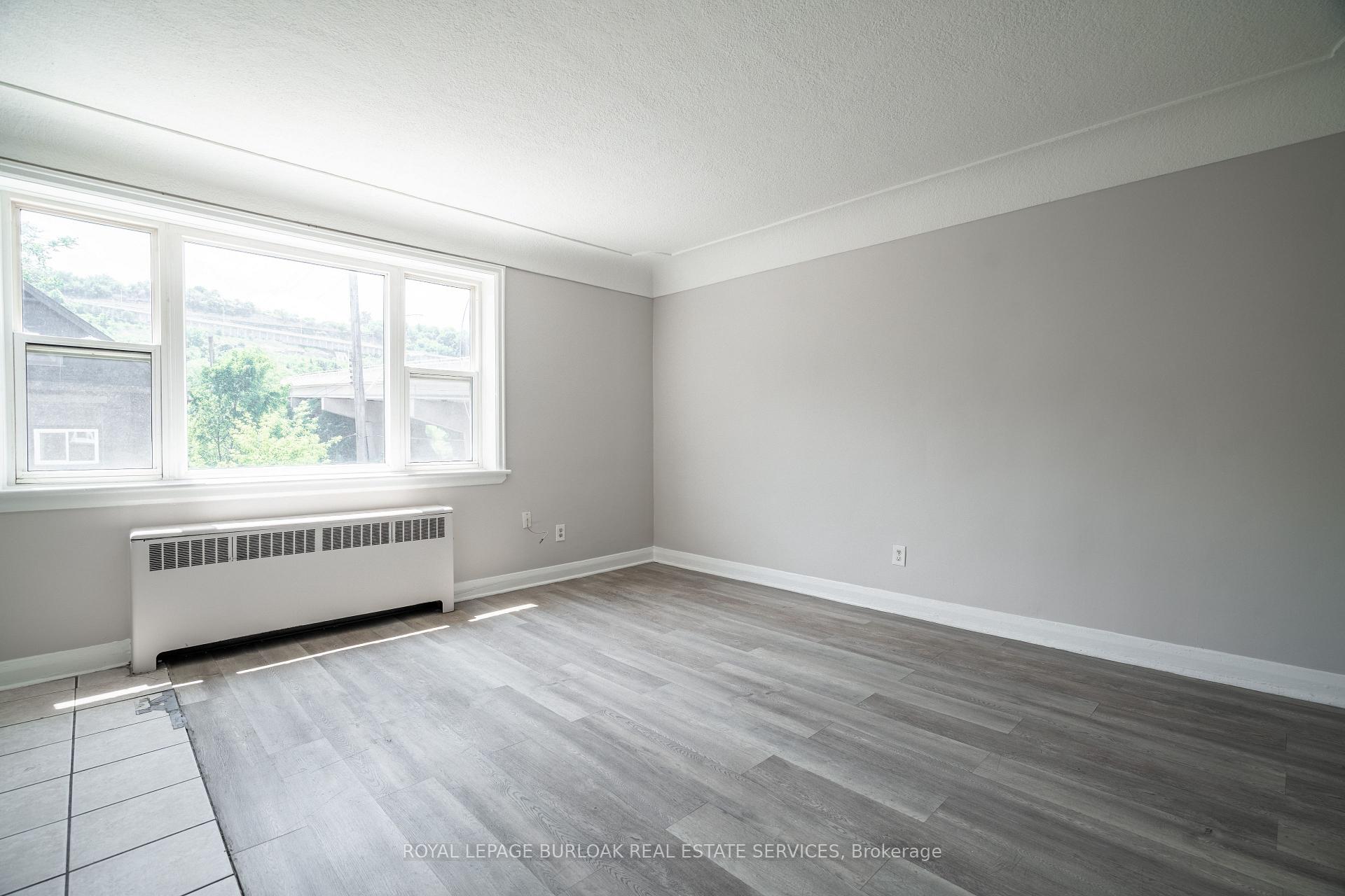 Photo 9 of Unit 5, 3 Webber Avenue, Hamilton, Stinson — HOMEH