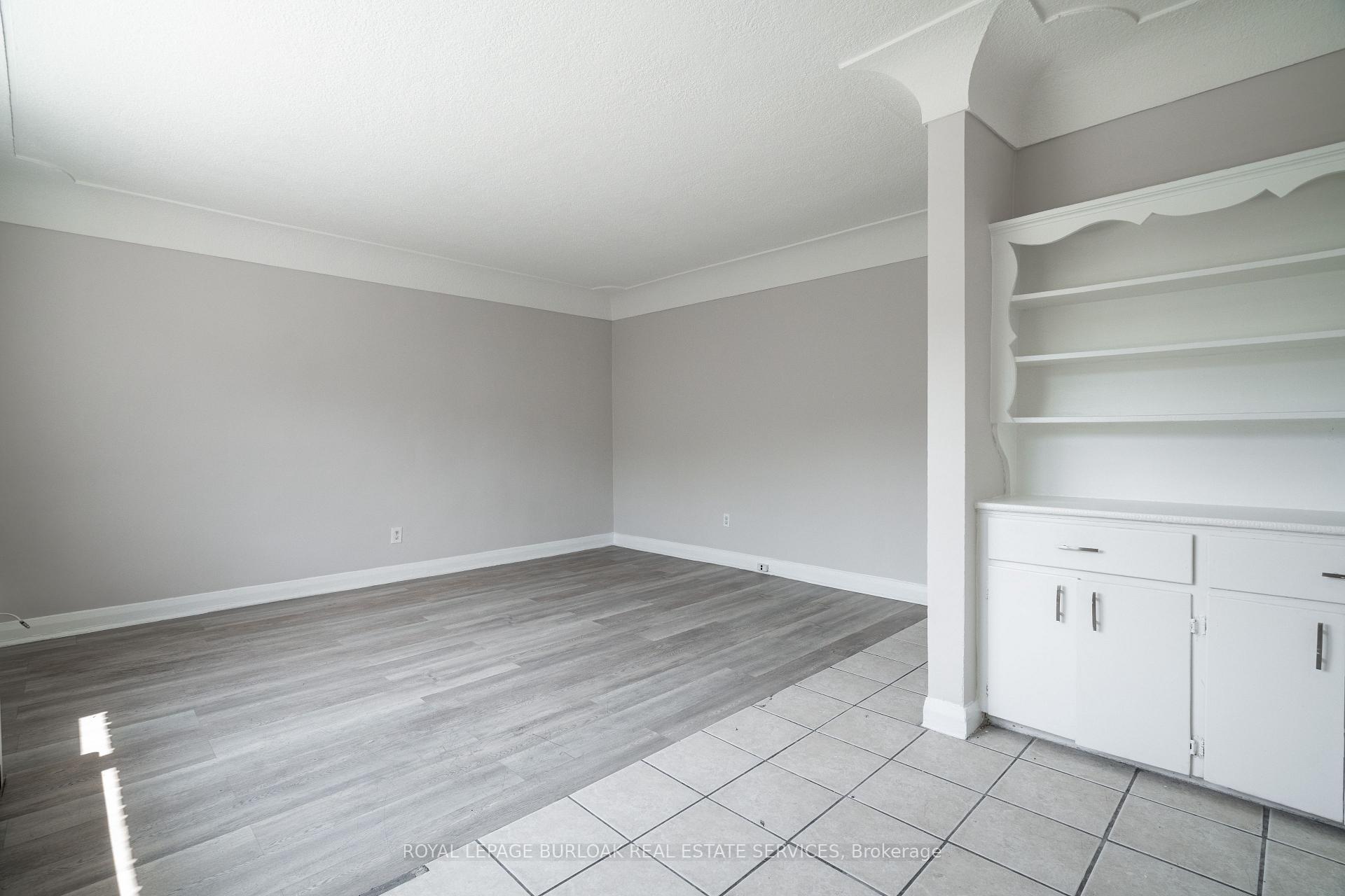 Photo 10 of Unit 5, 3 Webber Avenue, Hamilton, Stinson — HOMEH