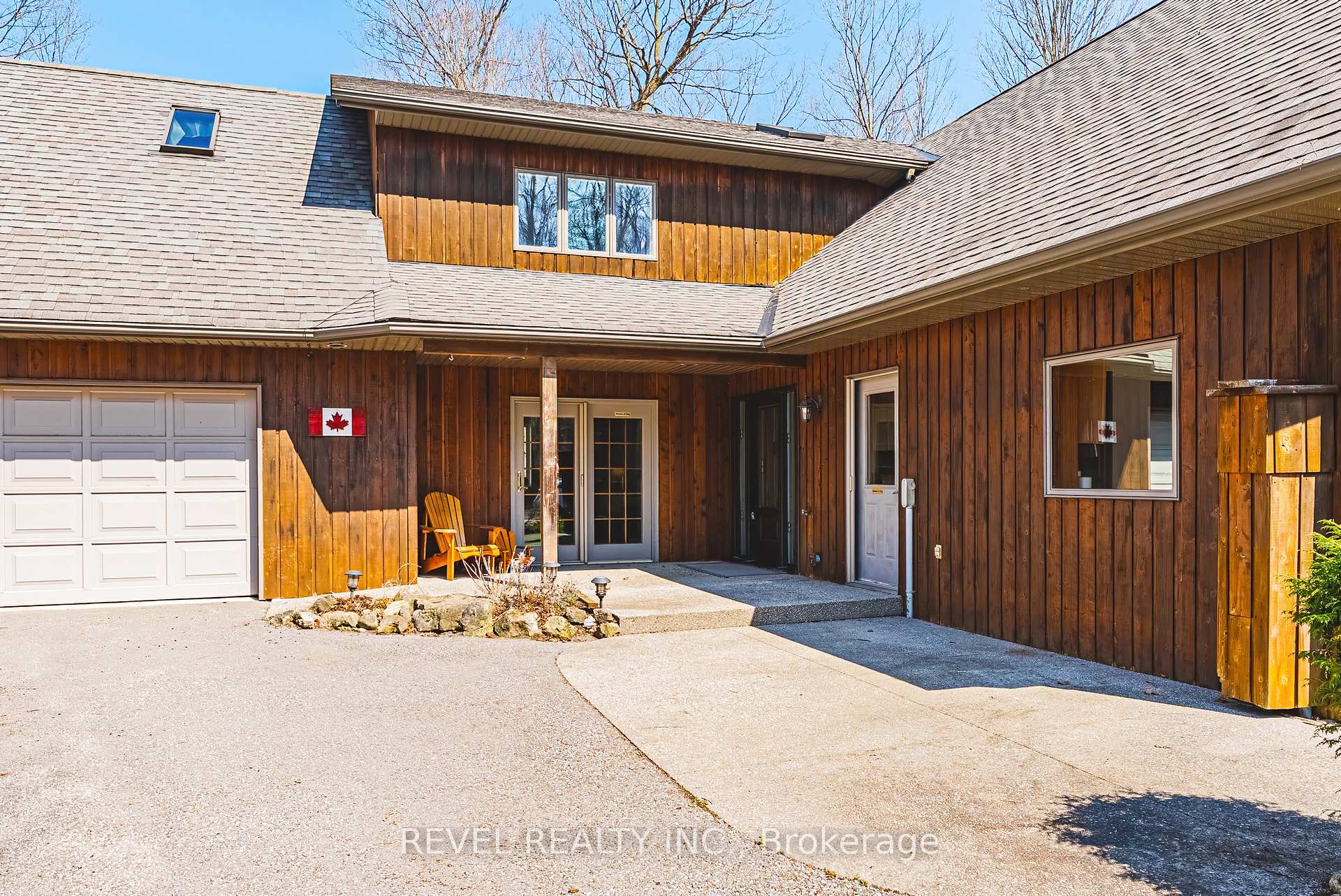 Photo 3 of 1325 3 Side Road, Milton, Campbellville — HOMEH