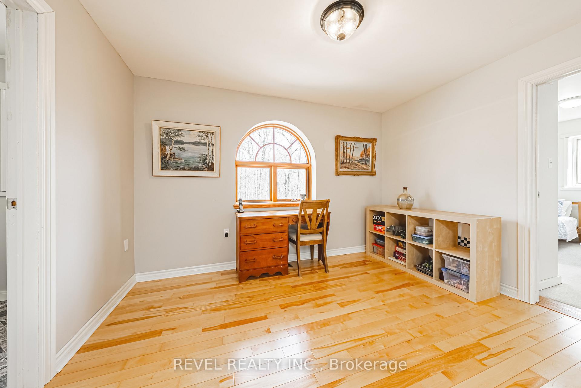 Photo 30 of 1325 3 Side Road, Milton, Campbellville — HOMEH