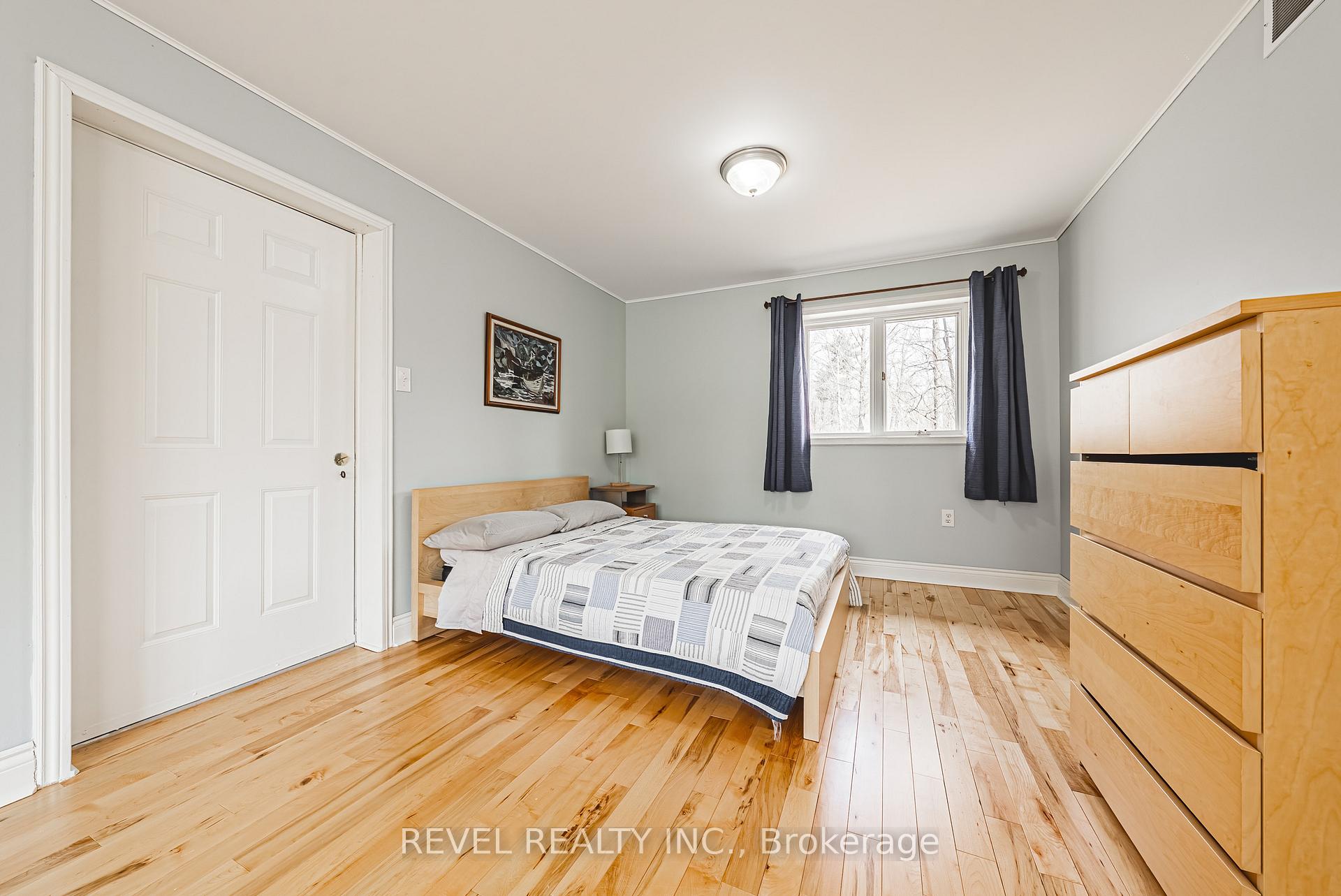 Photo 35 of 1325 3 Side Road, Milton, Campbellville — HOMEH