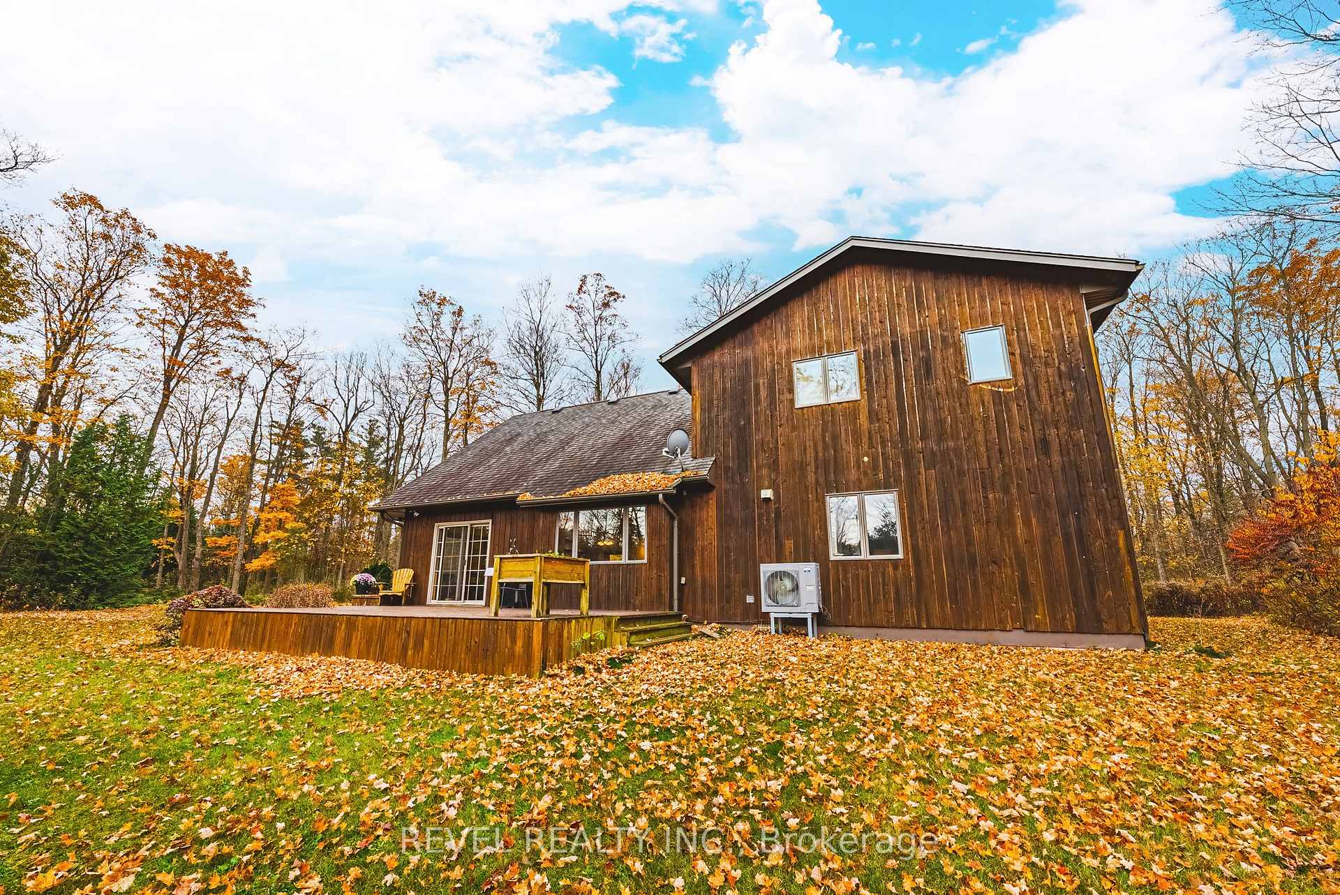 Photo 37 of 1325 3 Side Road, Milton, Campbellville — HOMEH