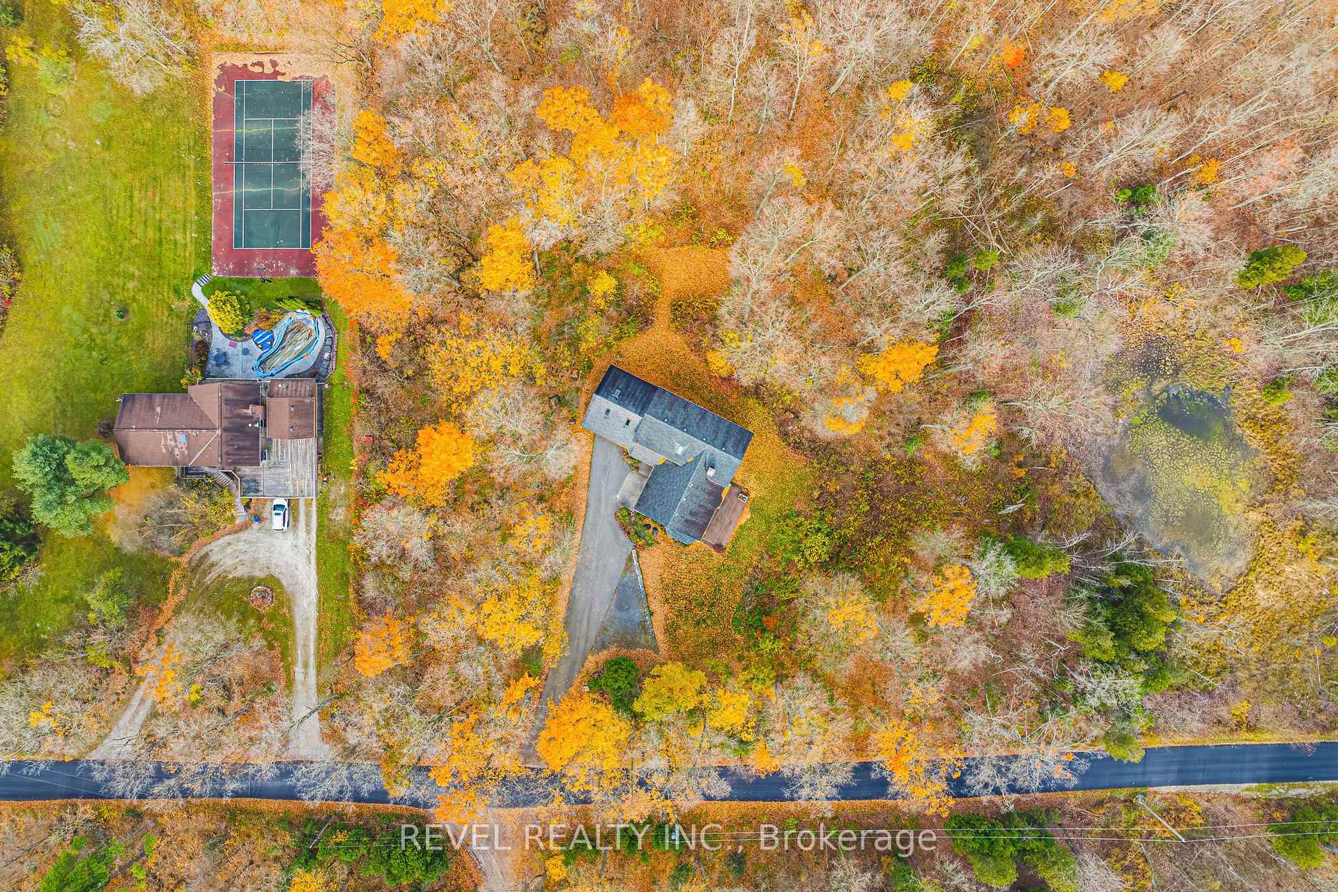 Photo 43 of 1325 3 Side Road, Milton, Campbellville — HOMEH