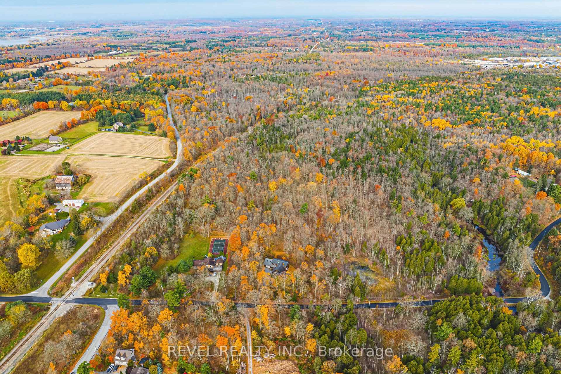 Photo 49 of 1325 3 Side Road, Milton, Campbellville — HOMEH
