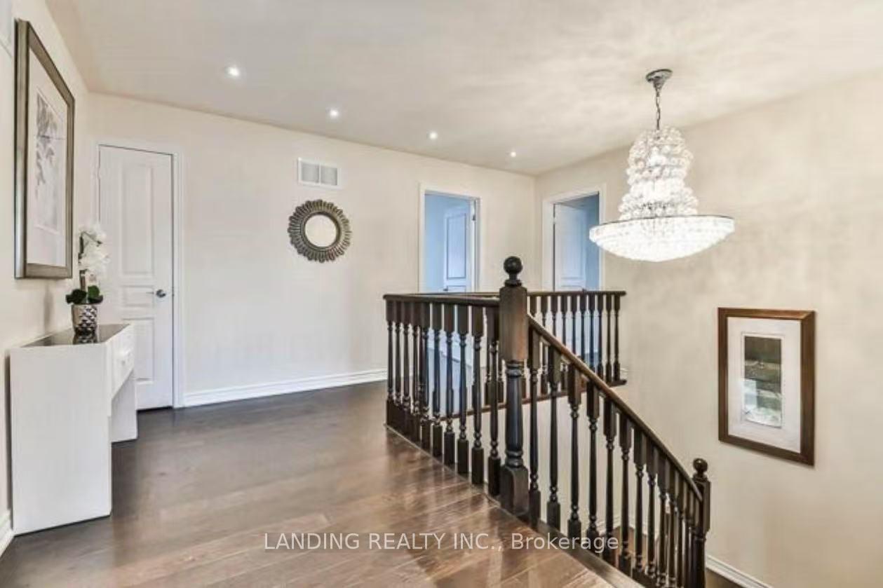 Photo 7 of 42 Stony Hill Boulevard, Markham, Victoria Manor-Jennings Gate — HOMEH