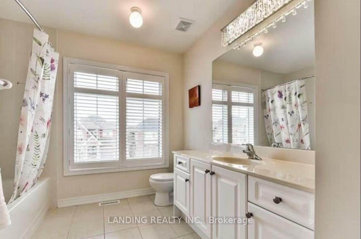 Photo 10 of 42 Stony Hill Boulevard, Markham, Victoria Manor-Jennings Gate — HOMEH