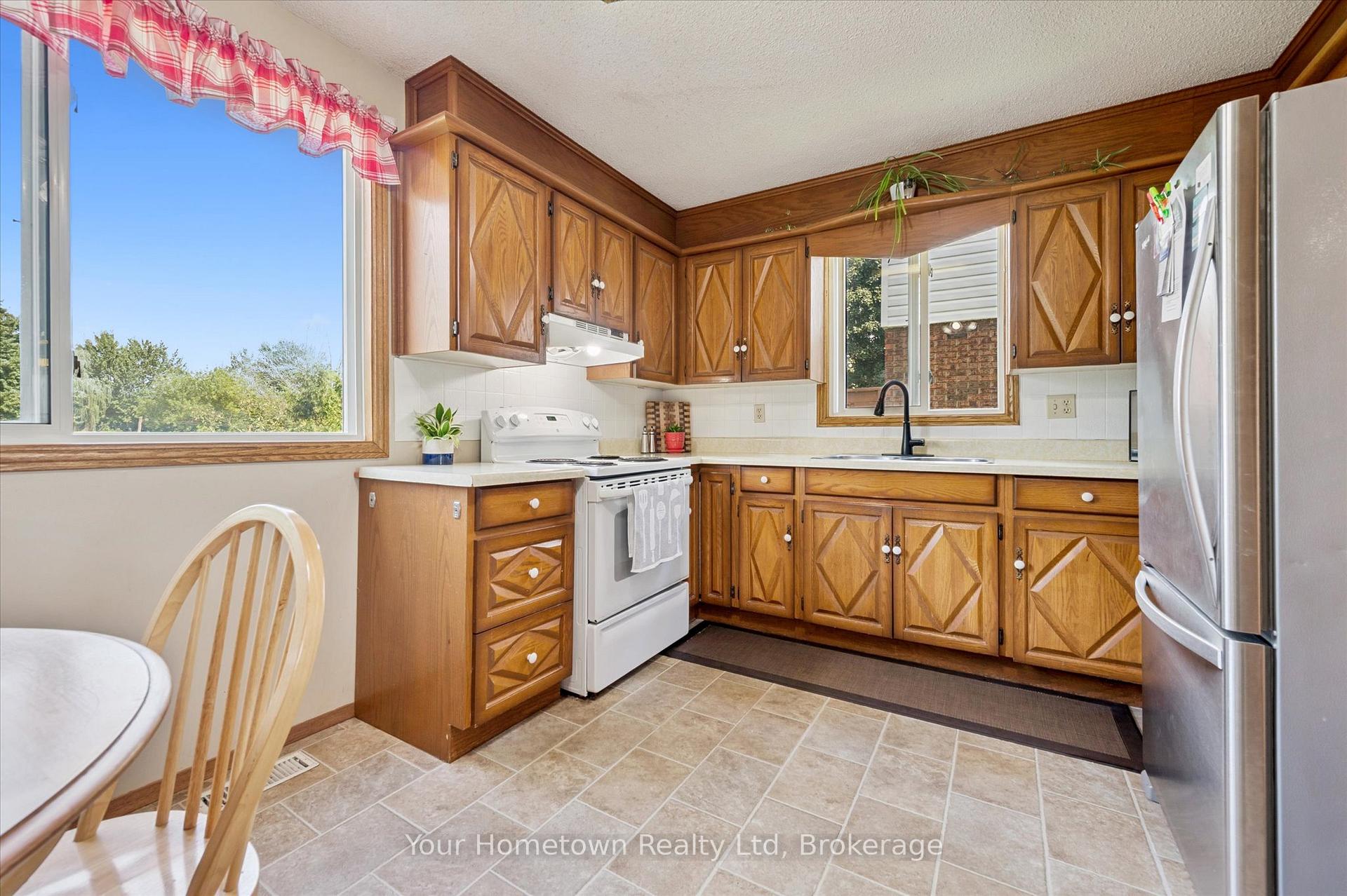 Photo 12 of 665 Raglan Street, Minto — HOMEH