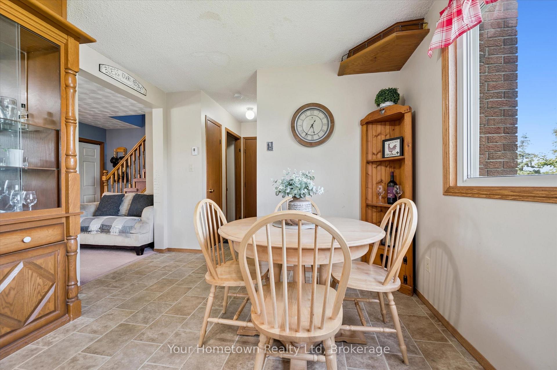 Photo 16 of 665 Raglan Street, Minto — HOMEH