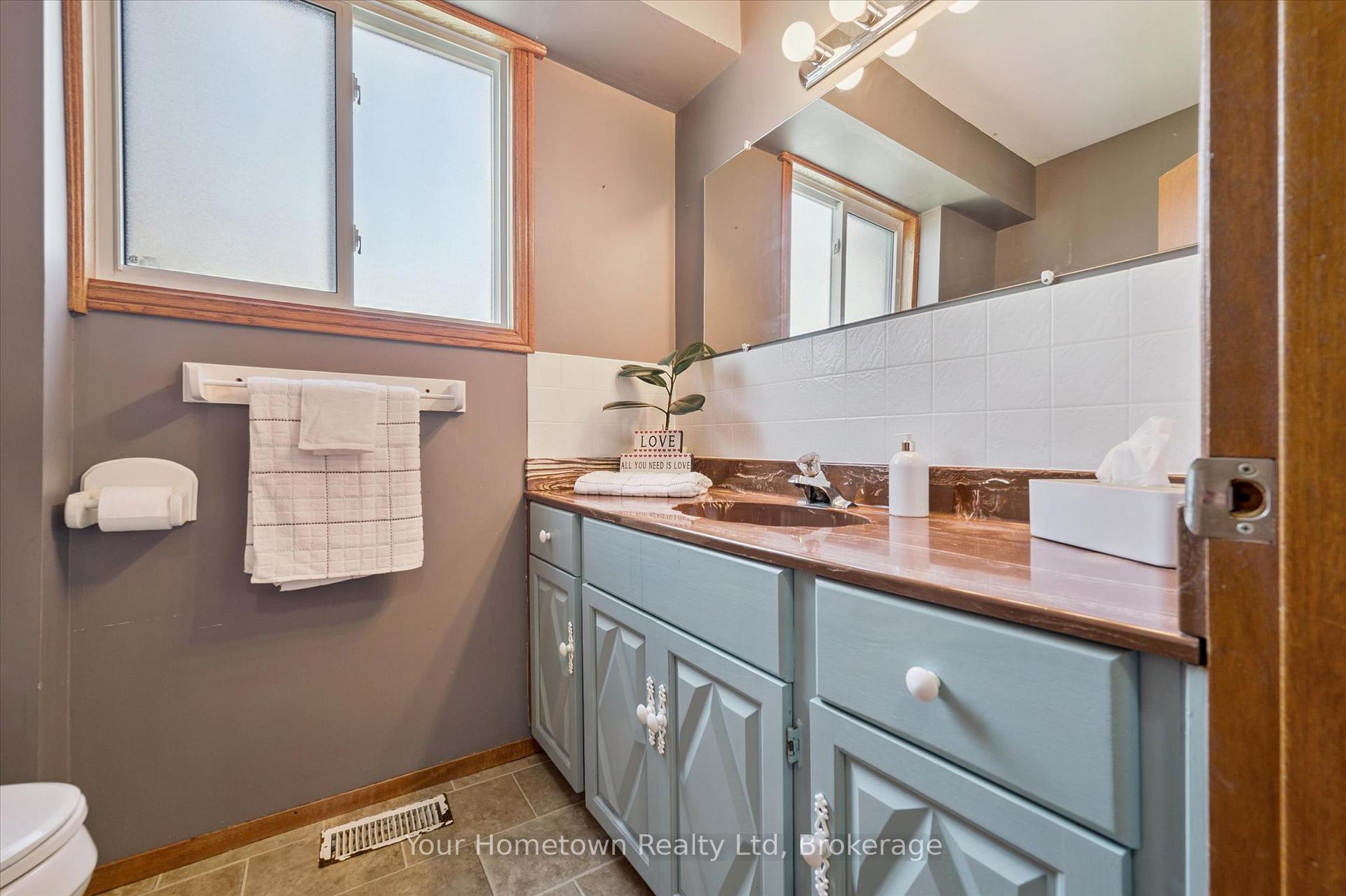 Photo 18 of 665 Raglan Street, Minto — HOMEH