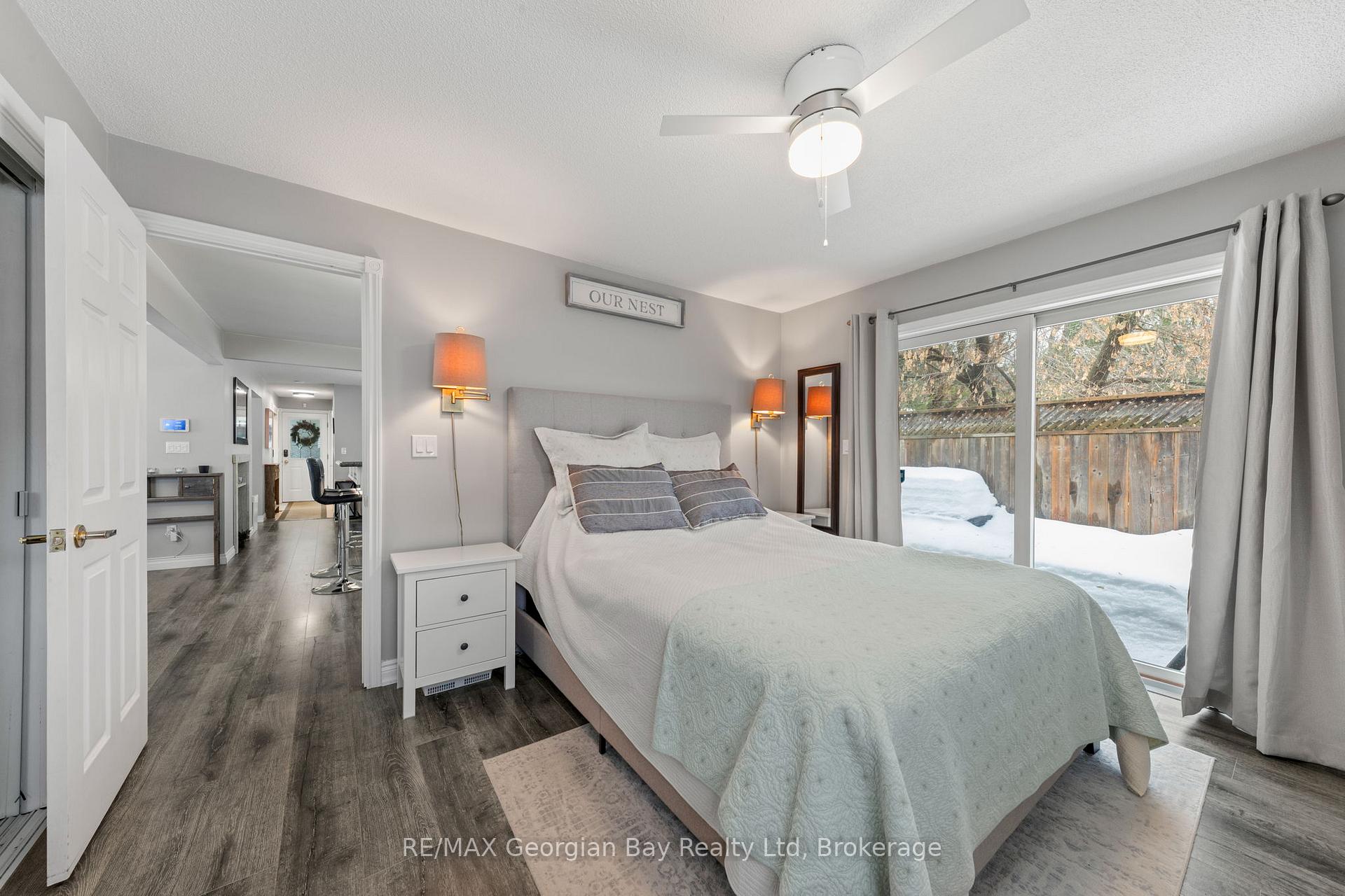 Photo 16 of 359 Fifth Street, Midland — HOMEH