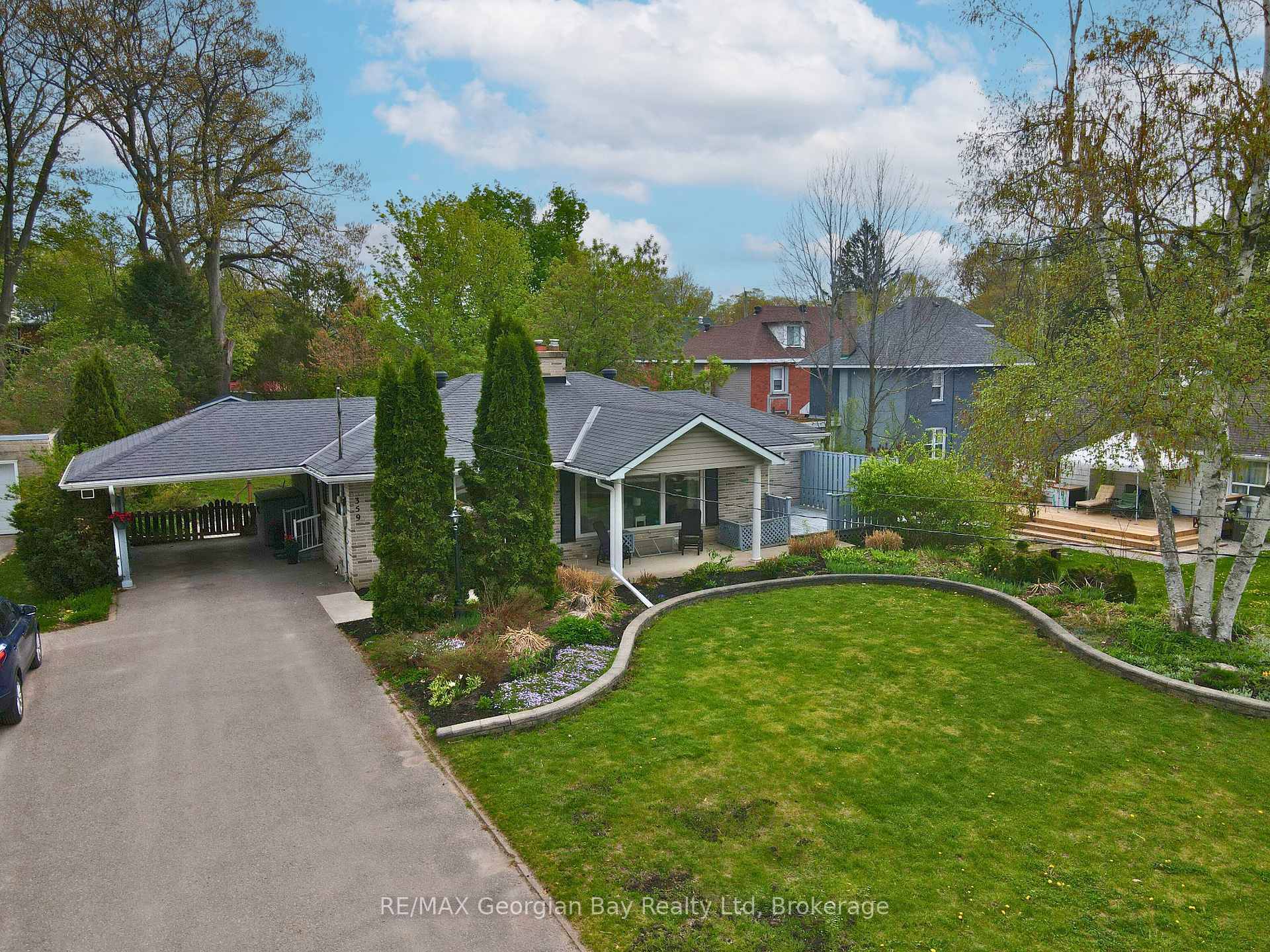Photo 38 of 359 Fifth Street, Midland — HOMEH