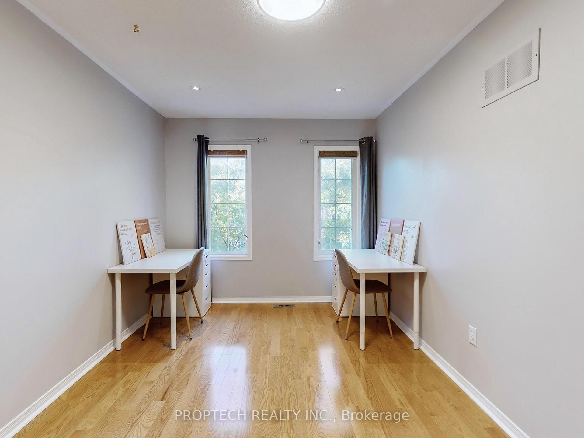 Photo 25 of 61 Cariglia Trail, Markham, Village Green-South Unionville — HOMEH