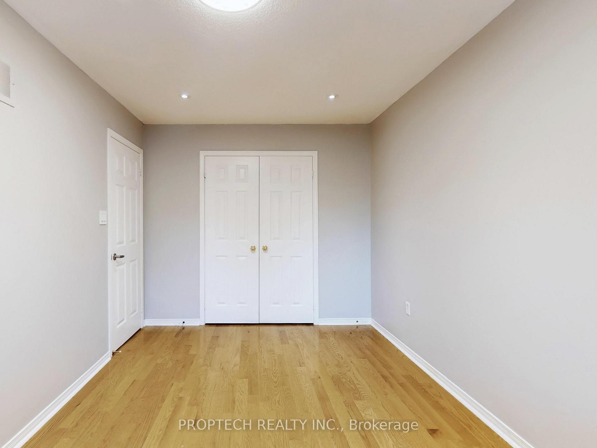 Photo 26 of 61 Cariglia Trail, Markham, Village Green-South Unionville — HOMEH