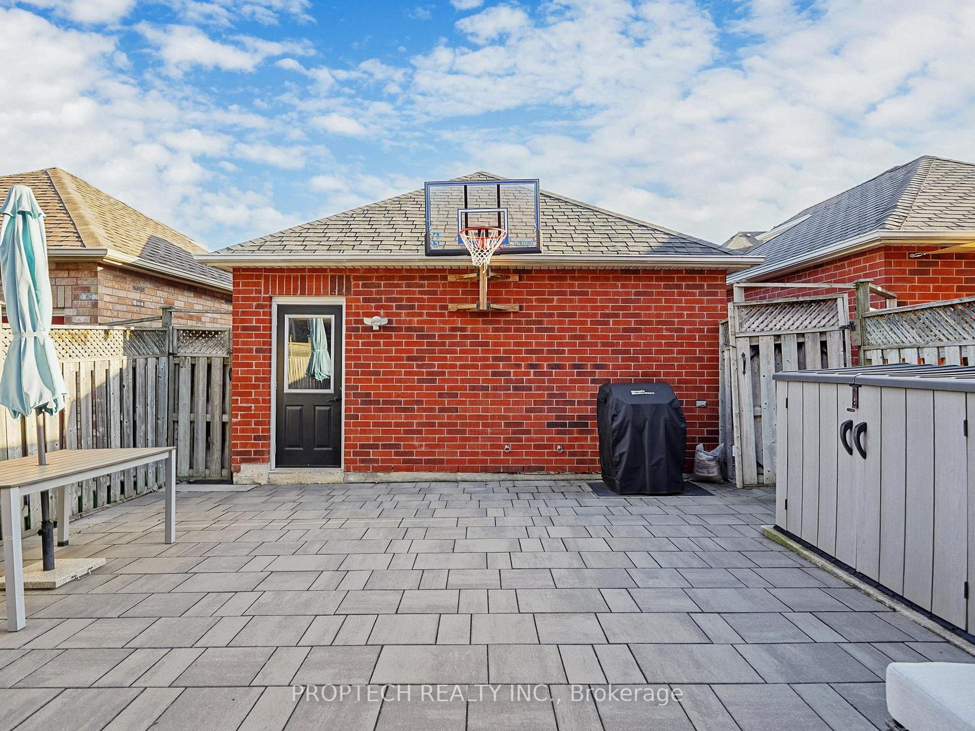 Photo 42 of 61 Cariglia Trail, Markham, Village Green-South Unionville — HOMEH