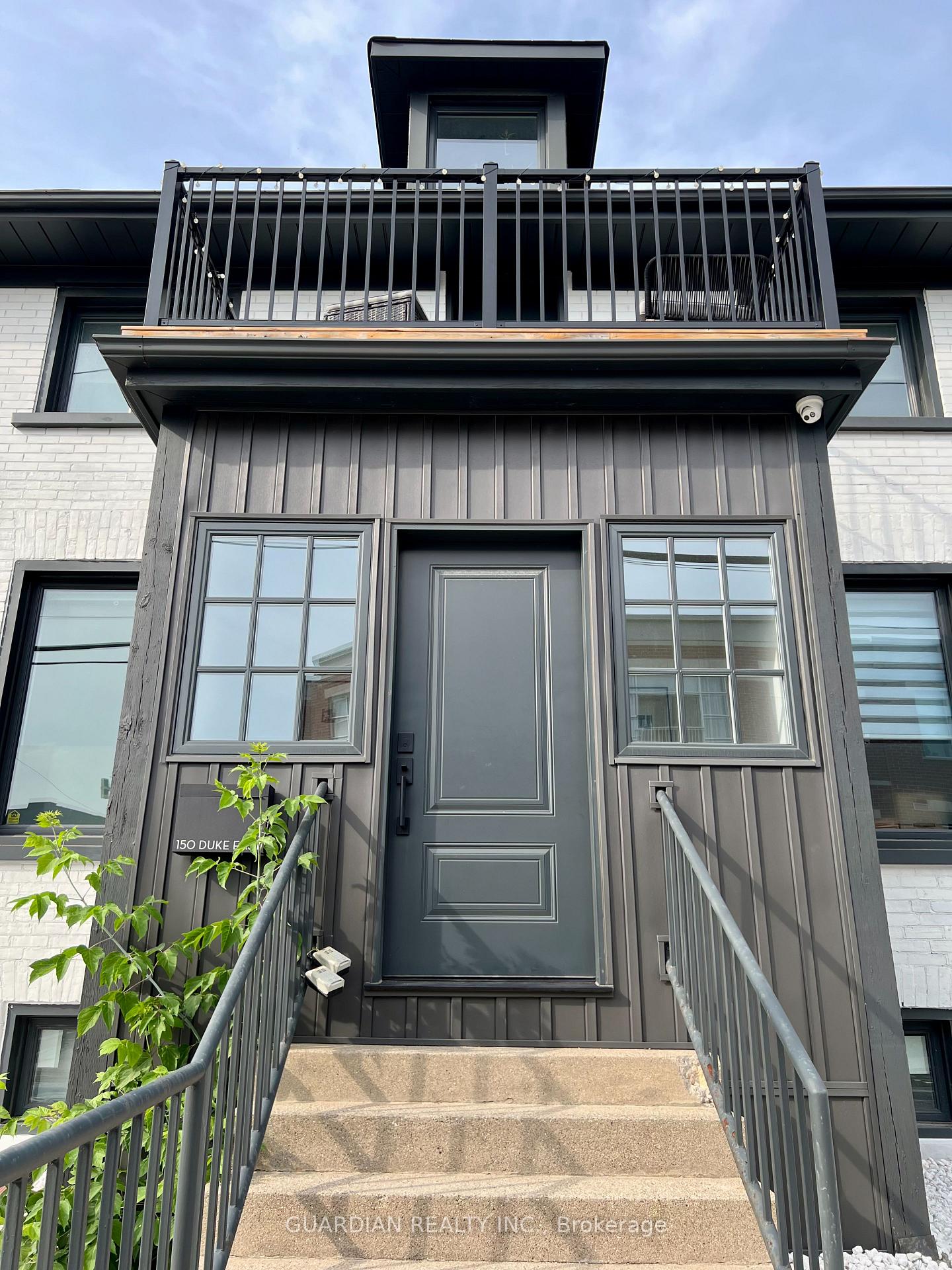 Photo 4 of 150 Duke Street E, Kitchener — HOMEH