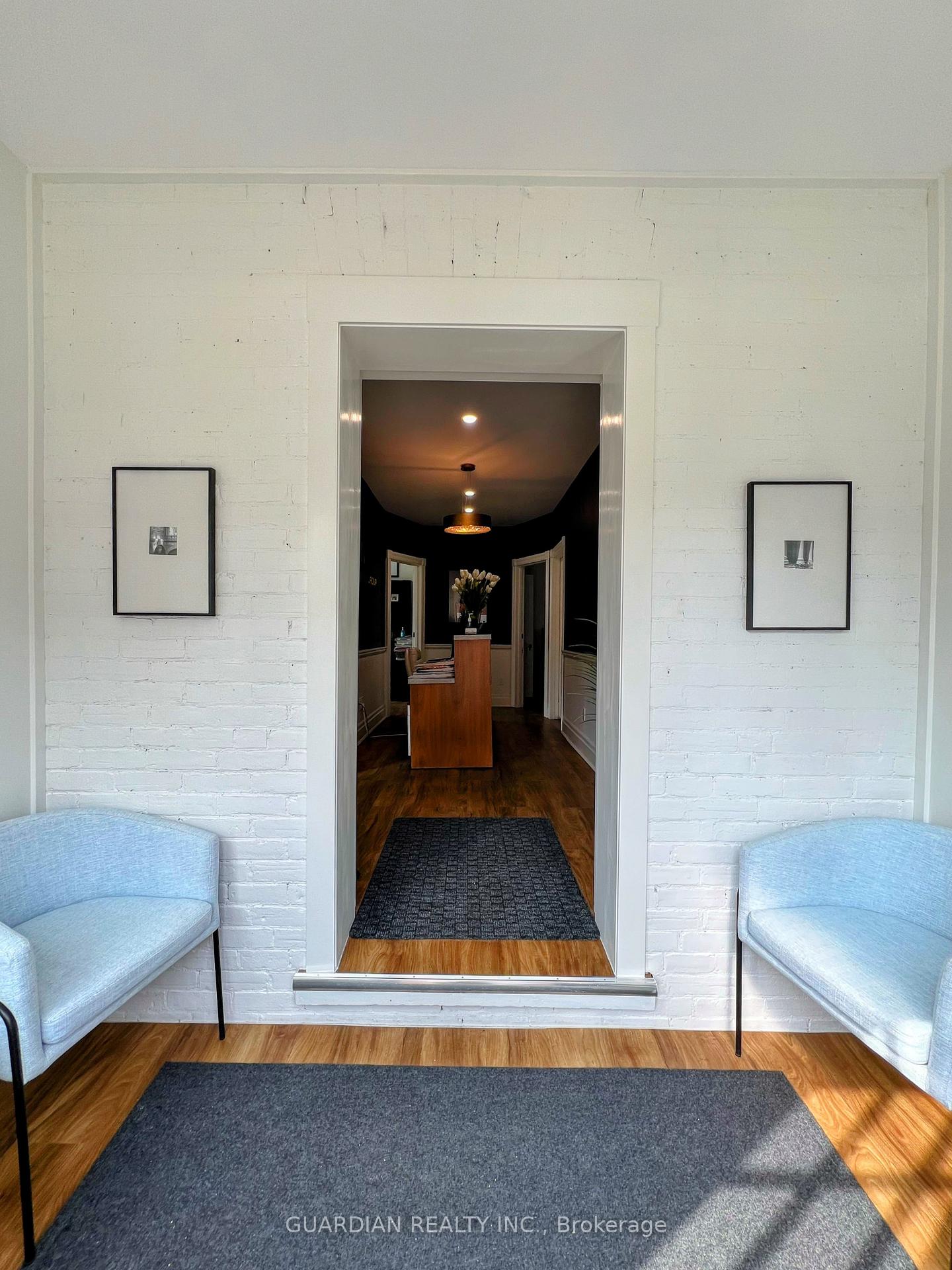 Photo 5 of 150 Duke Street E, Kitchener — HOMEH