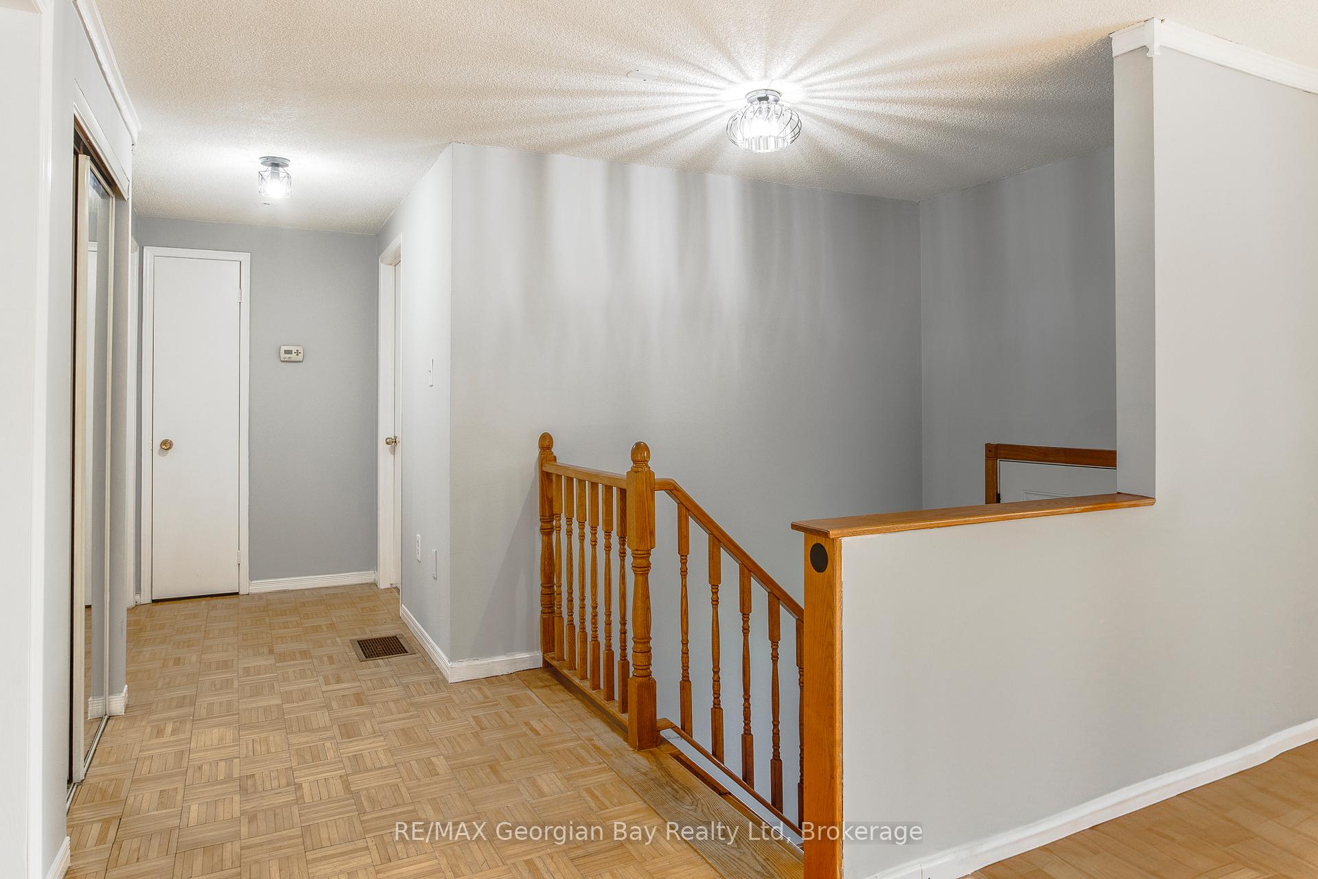 Photo 5 of 332 Galloway Boulevard, Midland — HOMEH