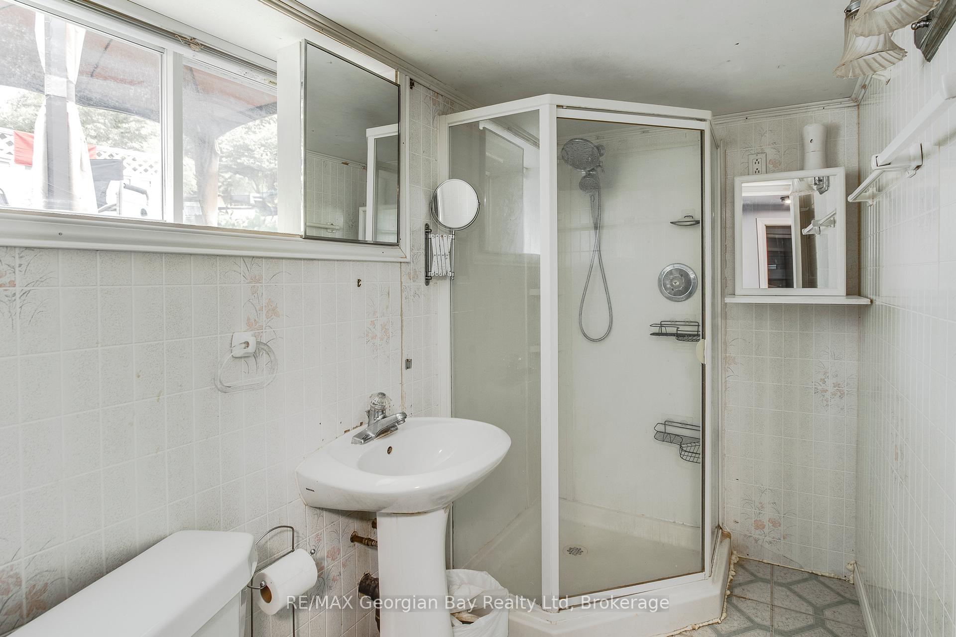 Photo 25 of 332 Galloway Boulevard, Midland — HOMEH