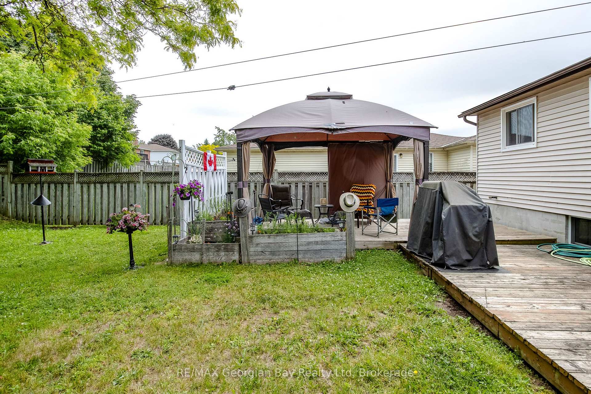 Photo 31 of 332 Galloway Boulevard, Midland — HOMEH