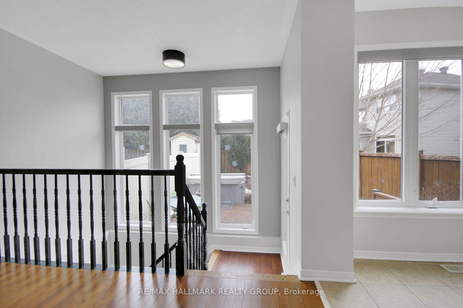 Photo 9 of 174 Gatespark Private, Ottawa, Kanata - Kanata Lakes/Heritage Hills — HOMEH