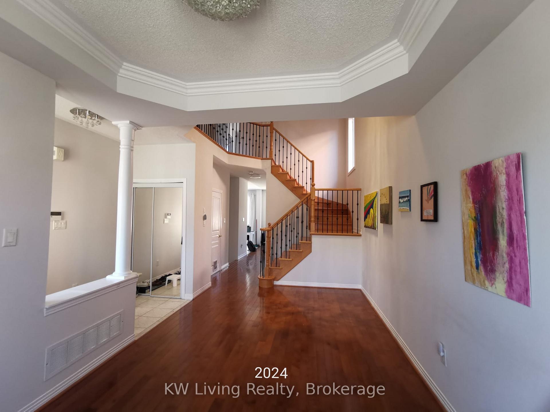 Photo 2 of Unit Main, 72 Oakford Drive, Markham, Cachet — HOMEH
