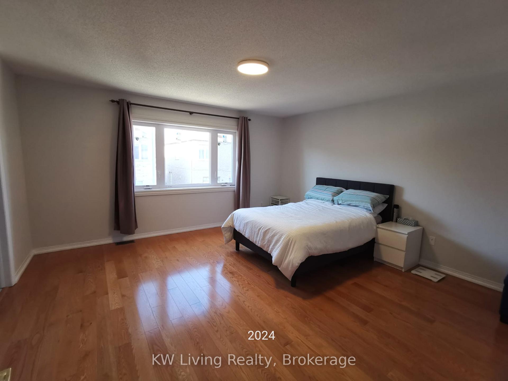 Photo 7 of Unit Main, 72 Oakford Drive, Markham, Cachet — HOMEH
