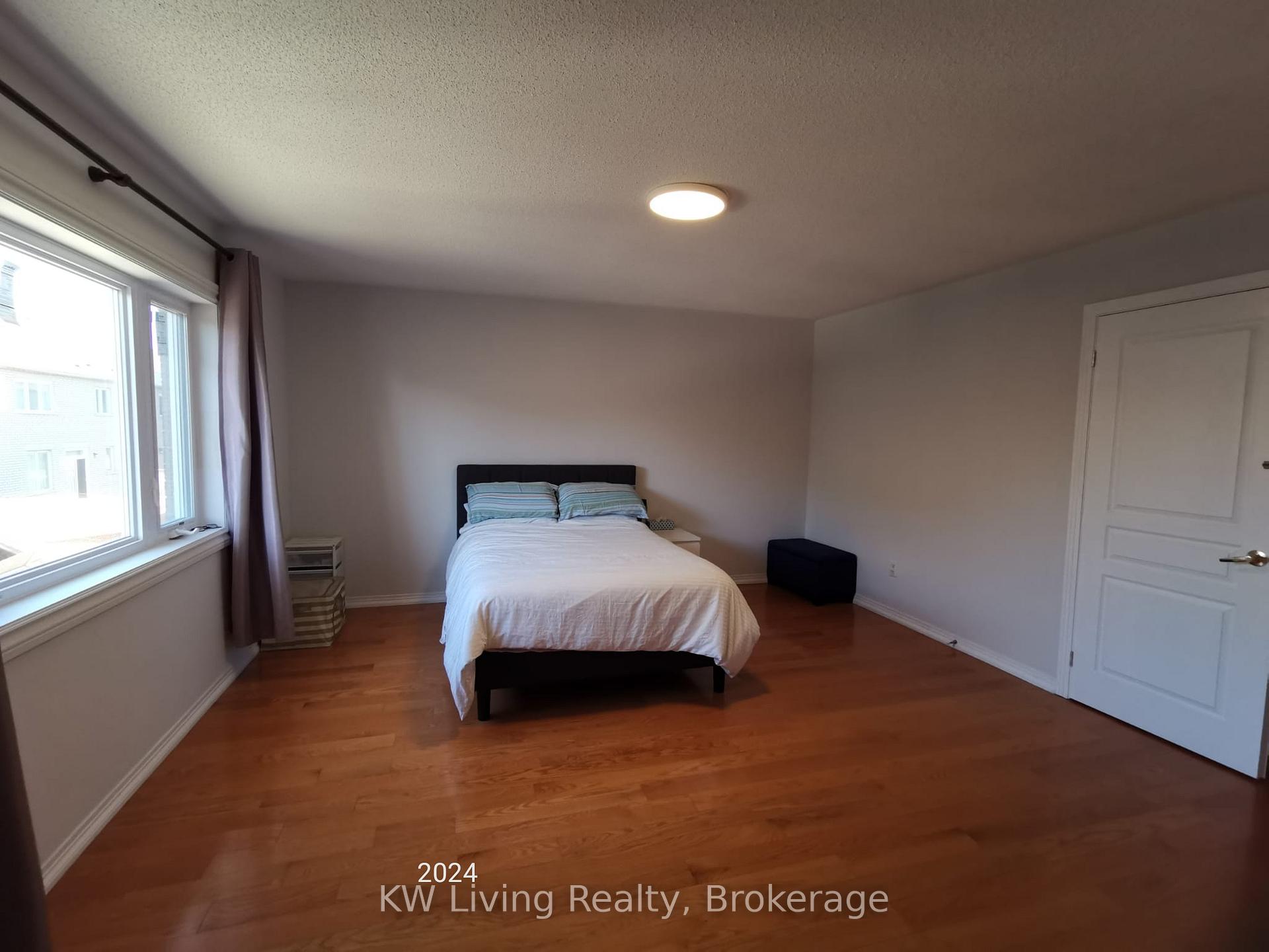 Photo 8 of Unit Main, 72 Oakford Drive, Markham, Cachet — HOMEH