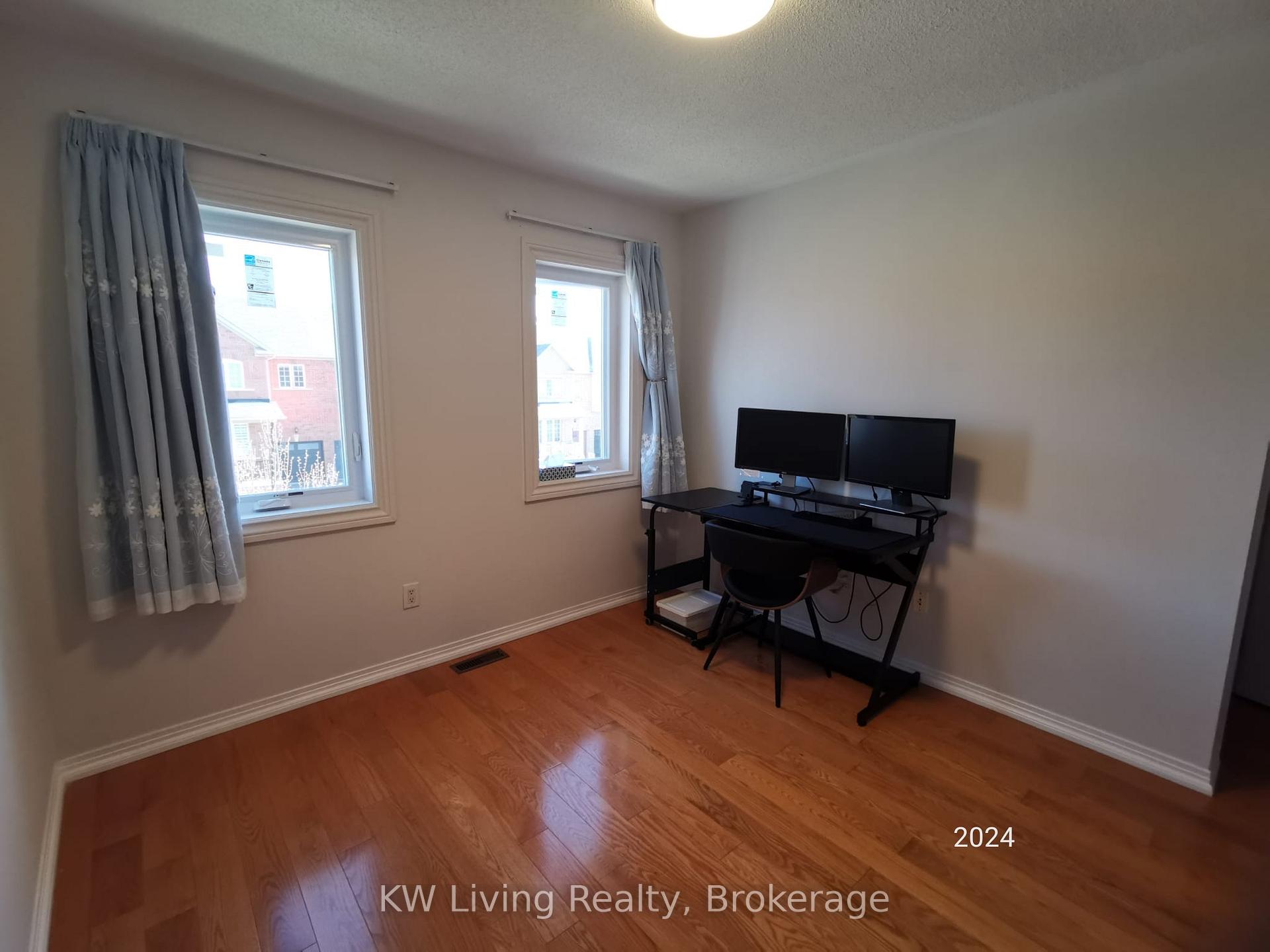 Photo 12 of Unit Main, 72 Oakford Drive, Markham, Cachet — HOMEH