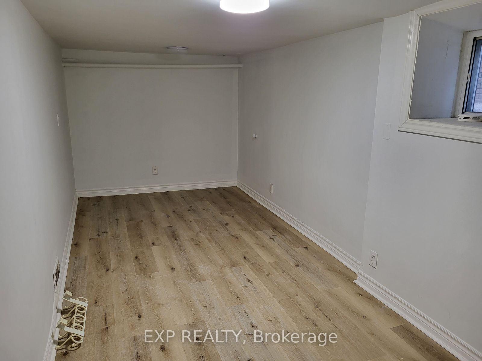 Photo 4 of Unit B, 9 Proctor Boulevard, Hamilton, Gibson — HOMEH
