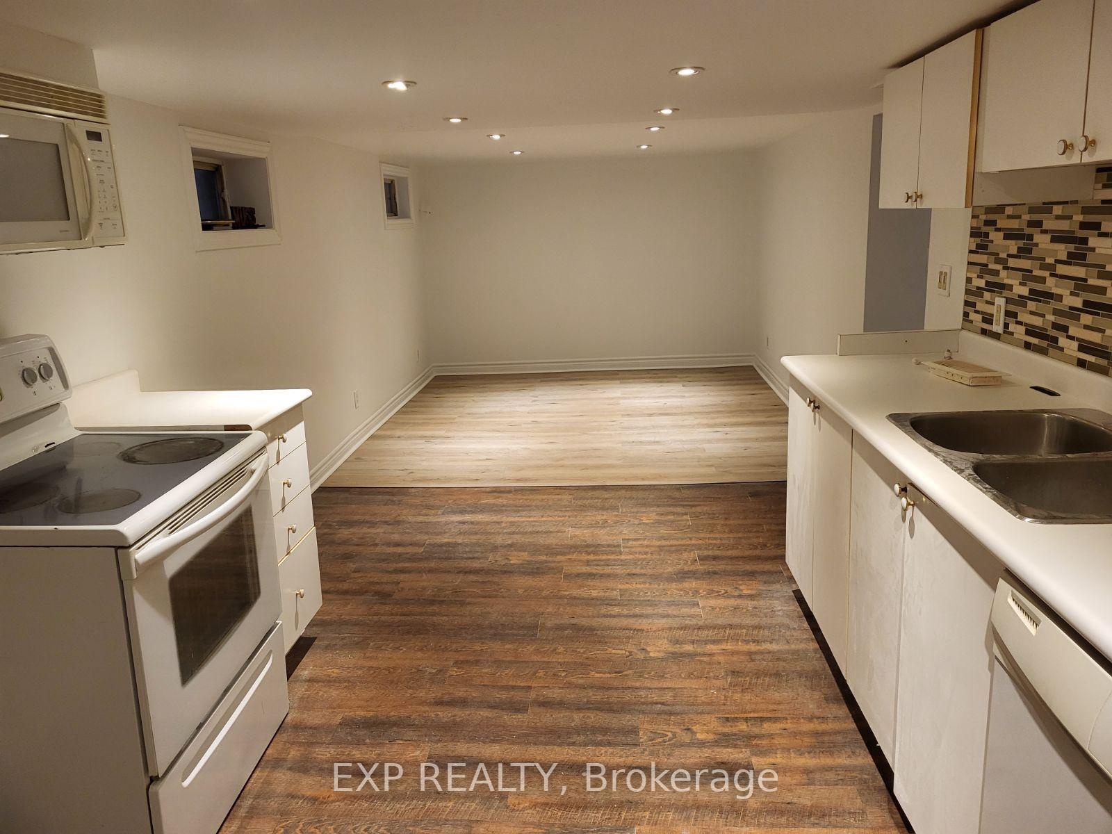 Photo 5 of Unit B, 9 Proctor Boulevard, Hamilton, Gibson — HOMEH