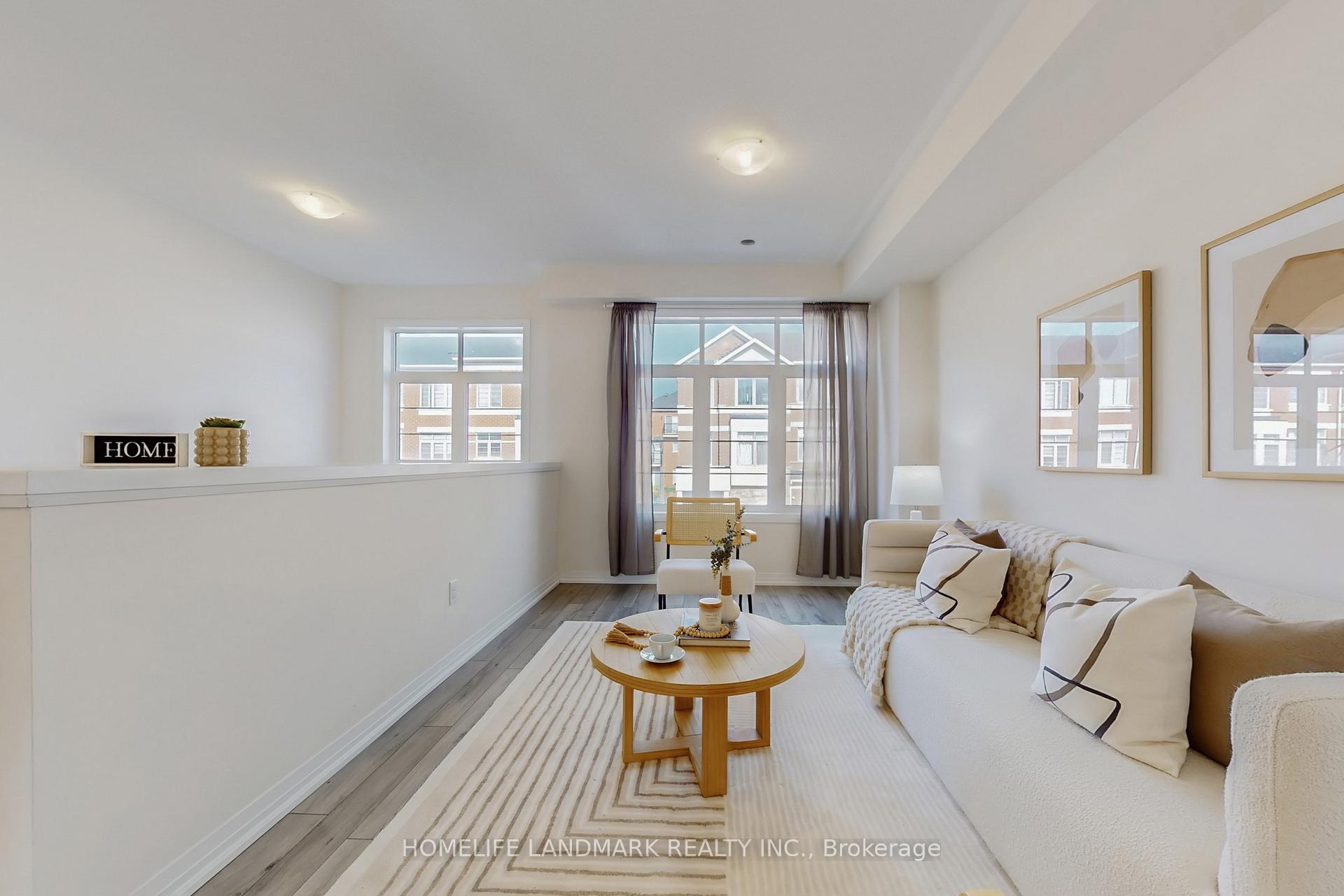 Photo 6 of 32 Sissons Way, Markham, Cedar Grove — HOMEH