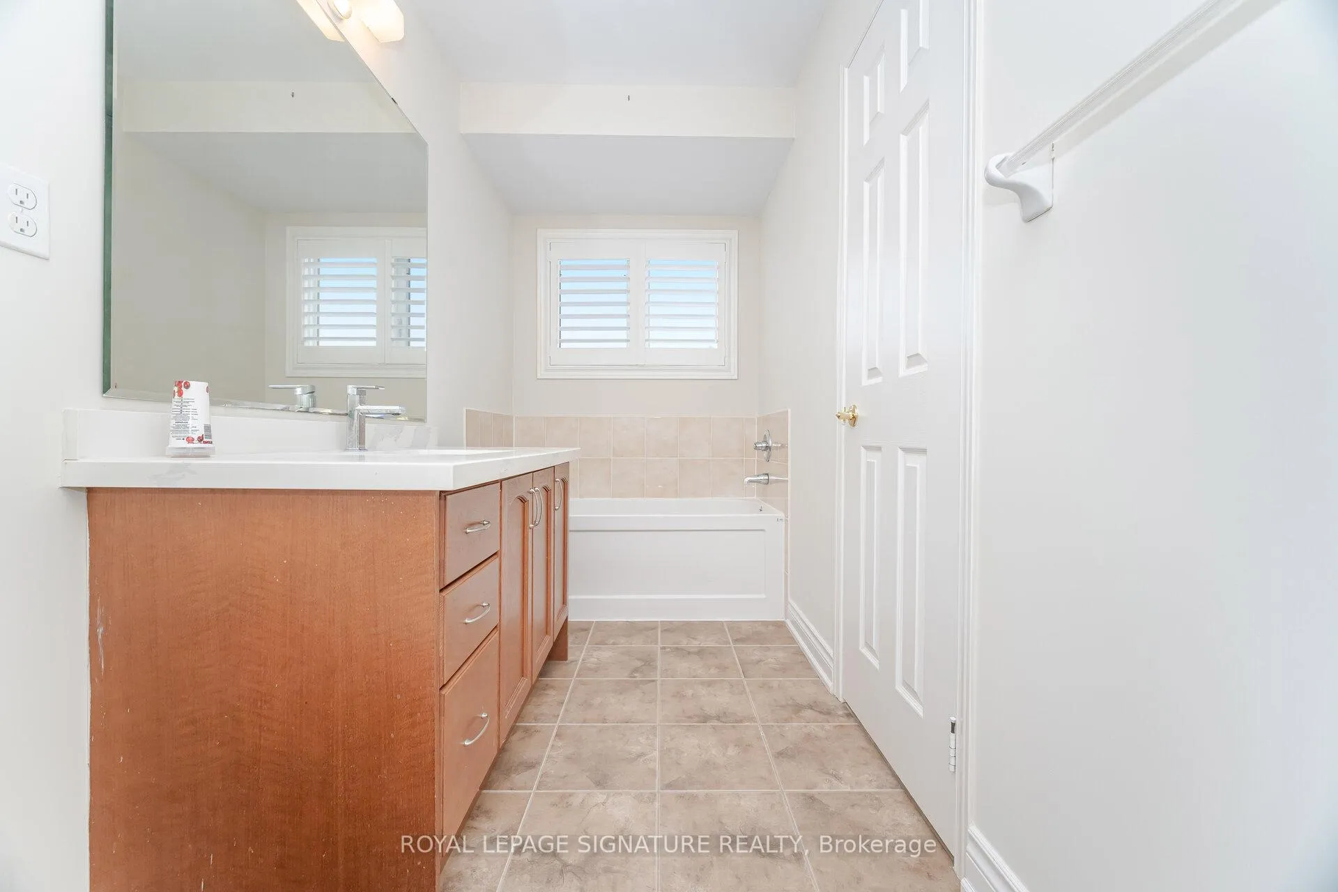 Photo 30 of 527 Nairn Circle, Milton, Scott — HOMEH