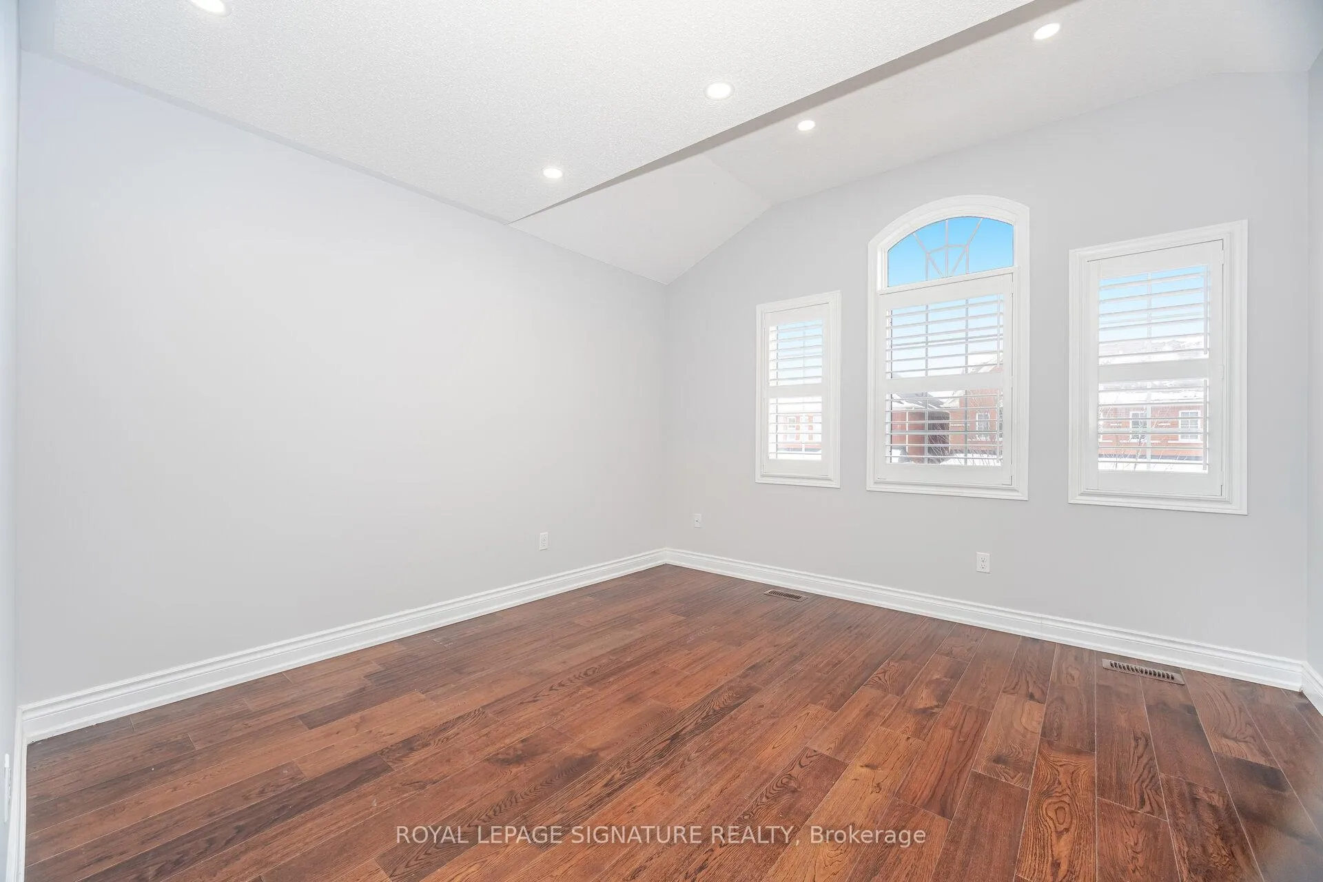 Photo 33 of 527 Nairn Circle, Milton, Scott — HOMEH