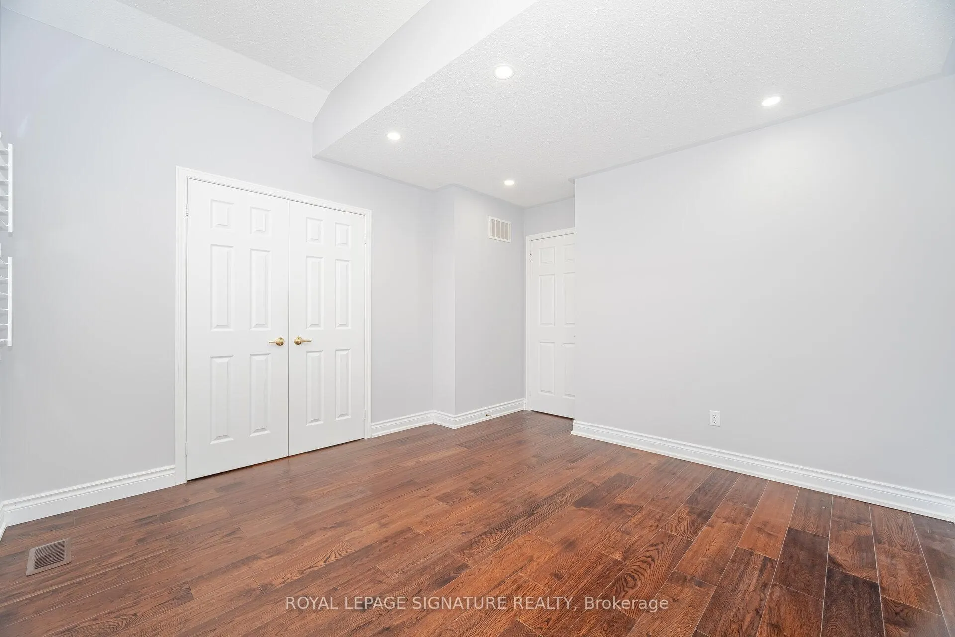 Photo 34 of 527 Nairn Circle, Milton, Scott — HOMEH